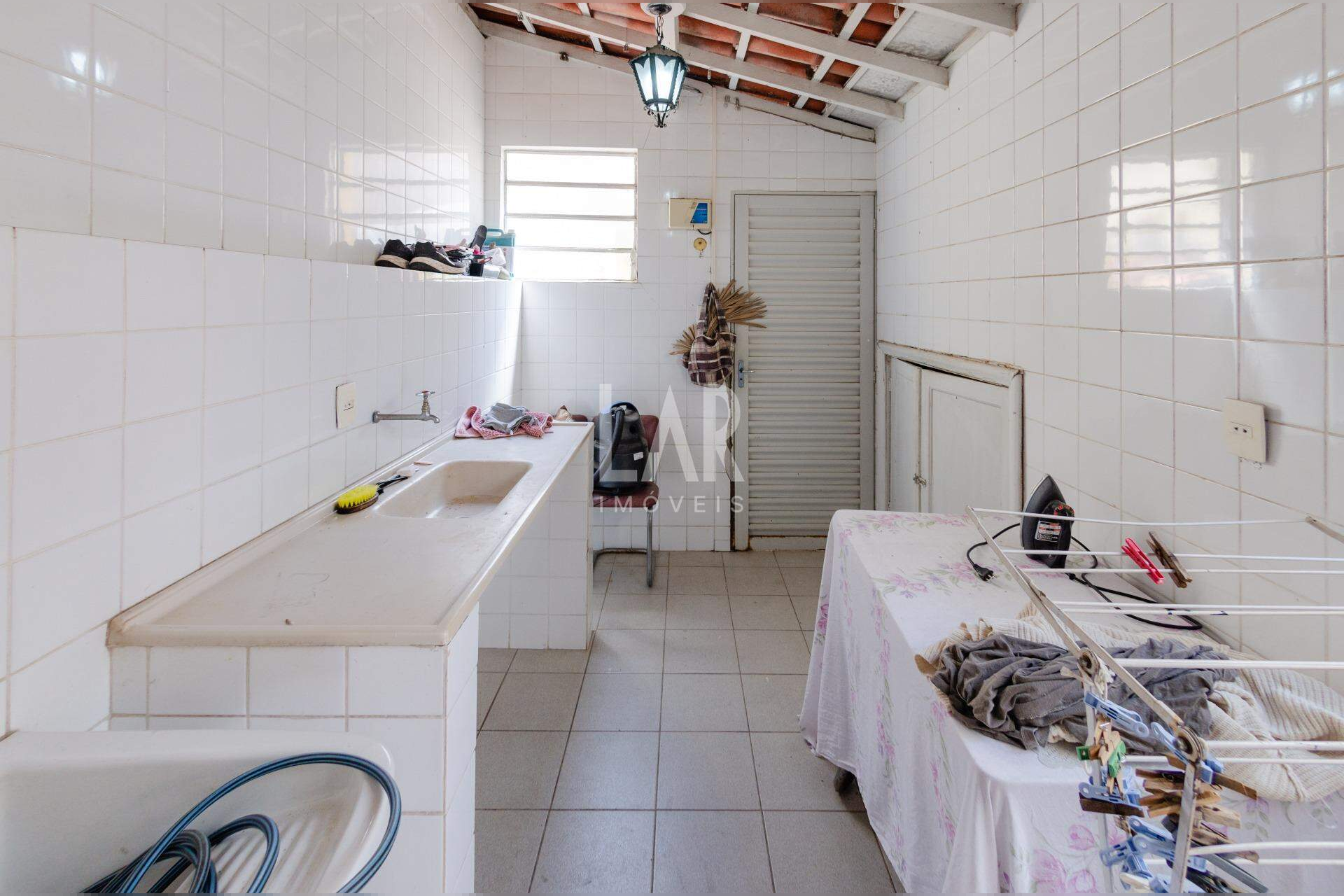 Casa de 6 quartos à venda, Barroca, Belo Horizonte - MG