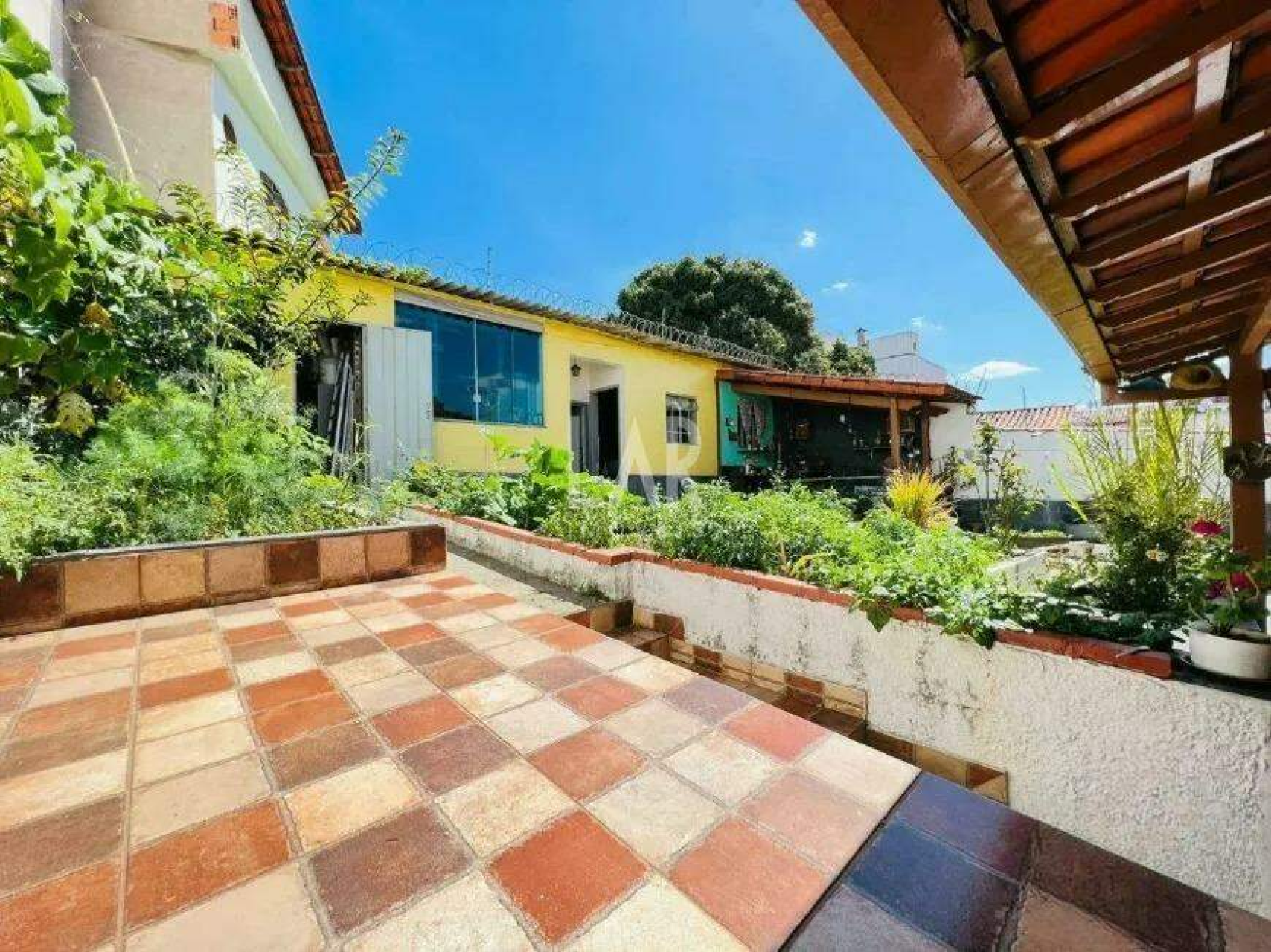 Casa de 3 quartos à venda, Planalto, Belo Horizonte - MG
