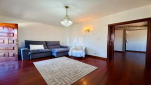Casa de 3 quartos para alugar, Planalto, Belo Horizonte - MG