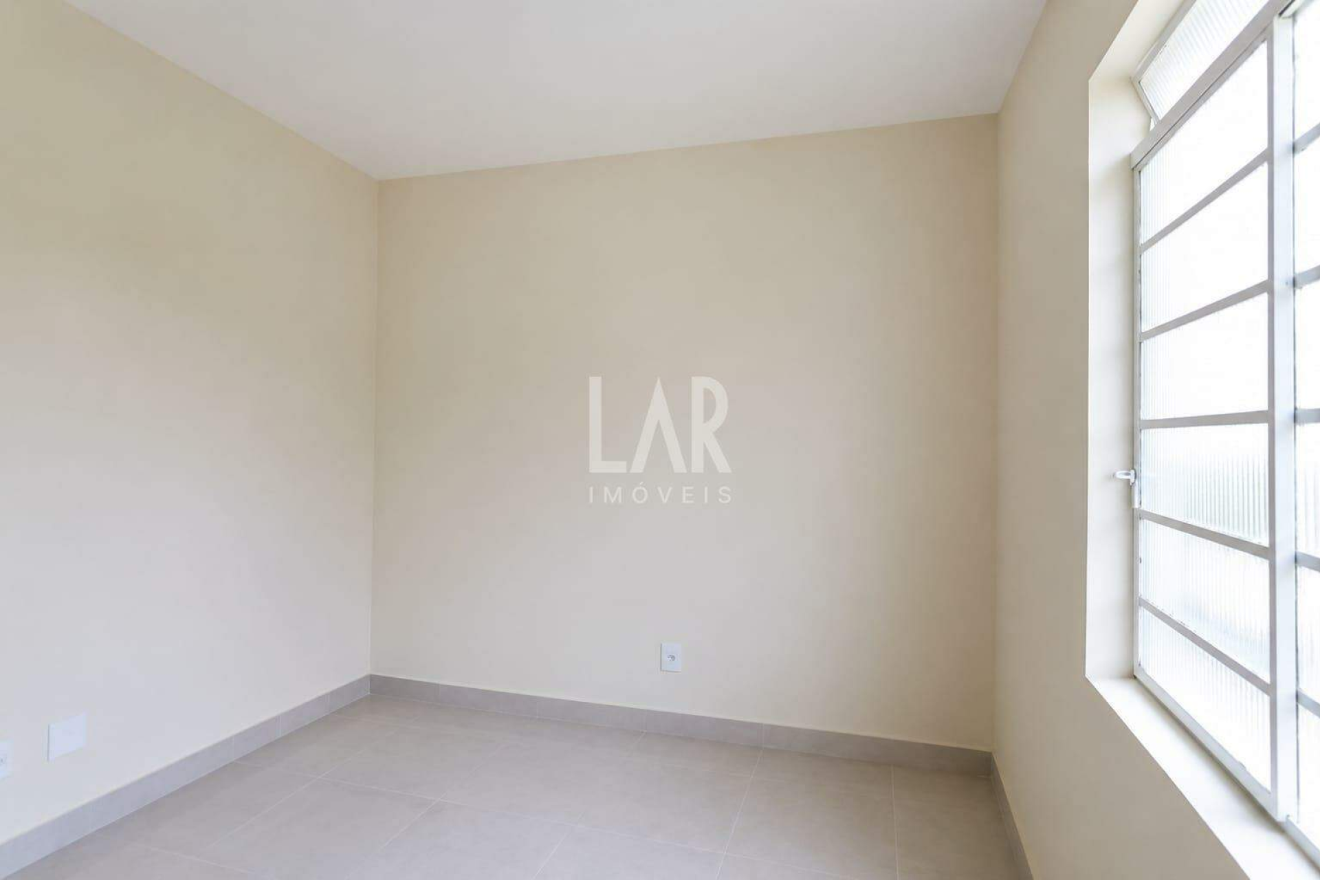 Casa de 3 quartos para alugar, Santa Efigênia, Belo Horizonte - MG