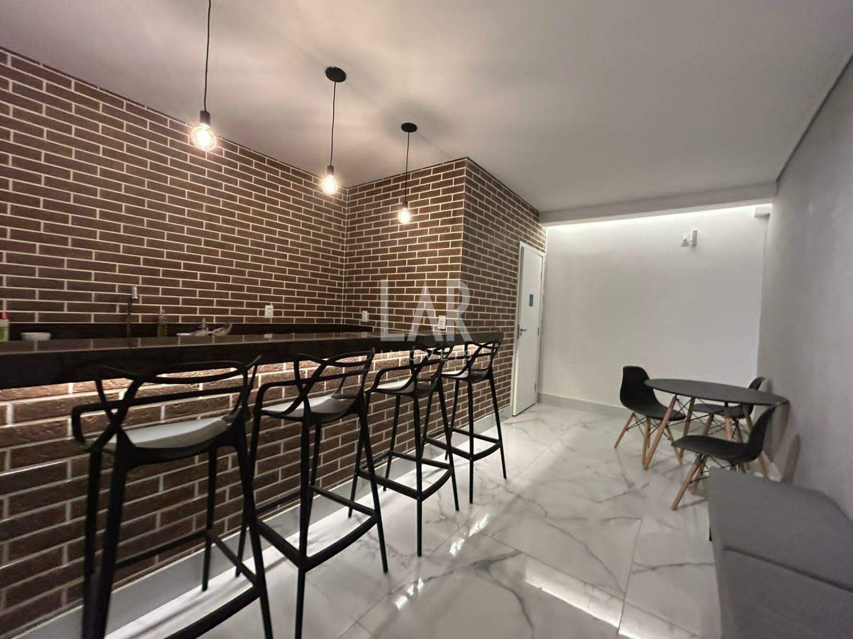 Apartamento de 2 quartos para alugar, Lourdes, Belo Horizonte - MG