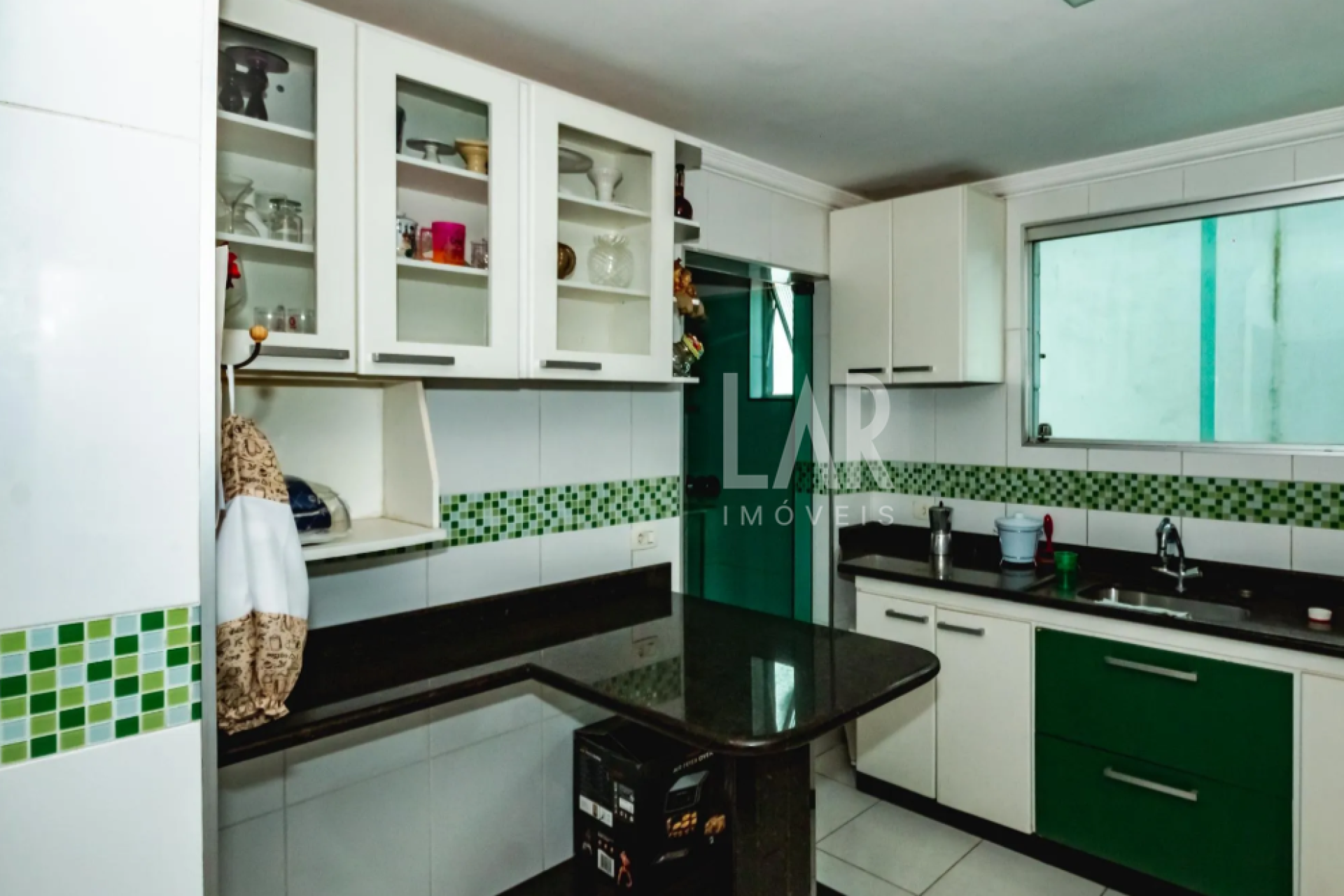 Apartamento de 3 quartos para alugar, Planalto, Belo Horizonte - MG