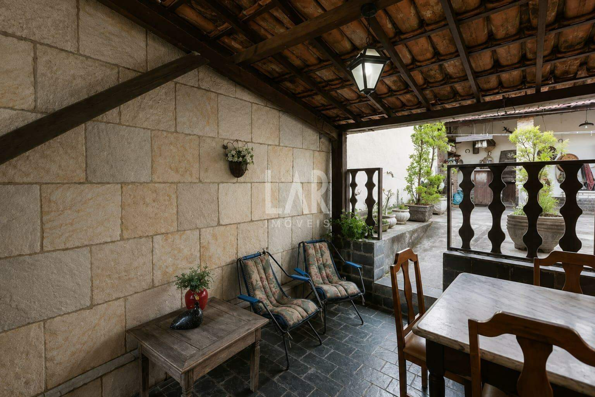 Casa de 3 quartos à venda, Centro, Belo Horizonte - MG