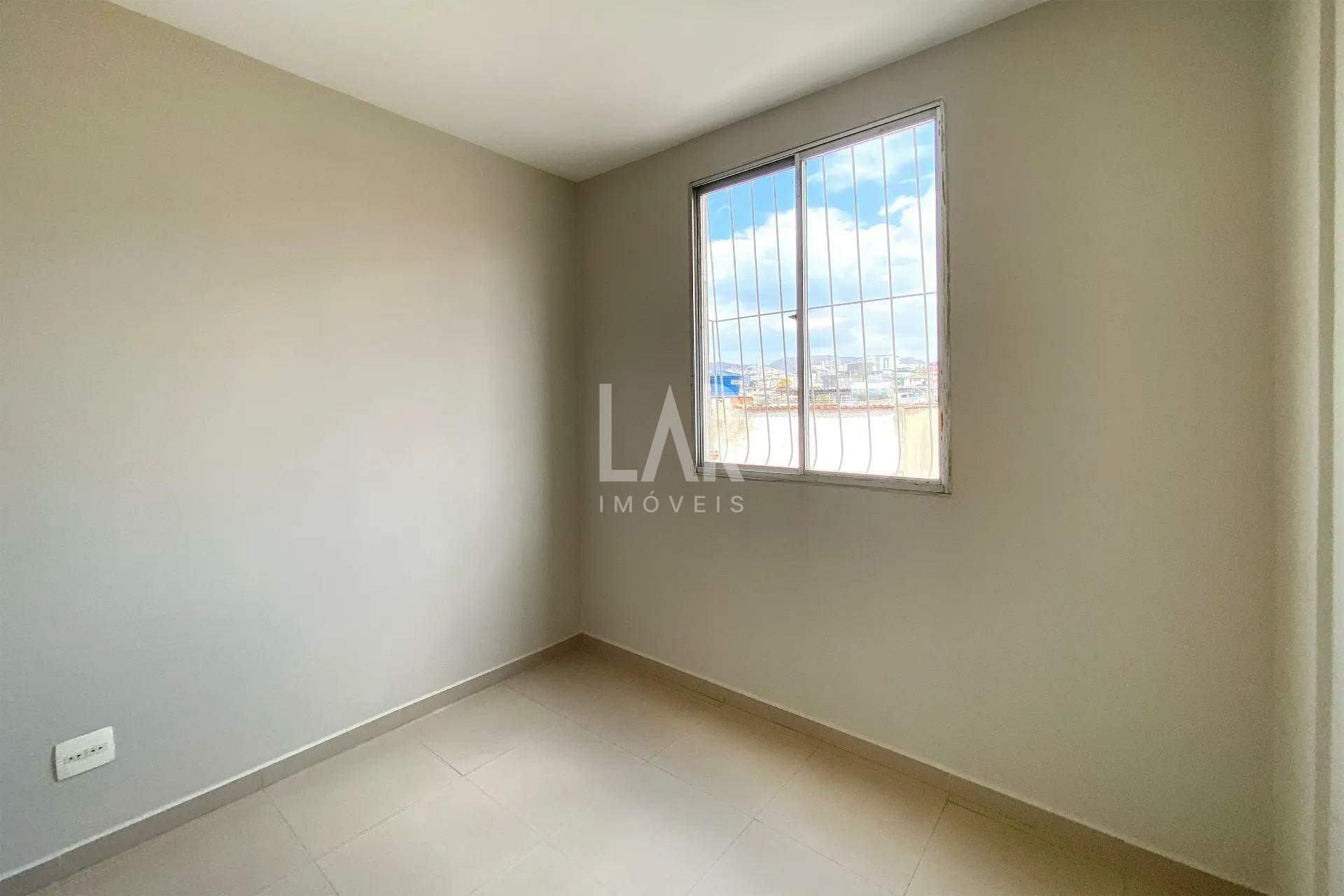 Apartamento de 2 quartos à venda, Sagrada Família, Belo Horizonte - MG