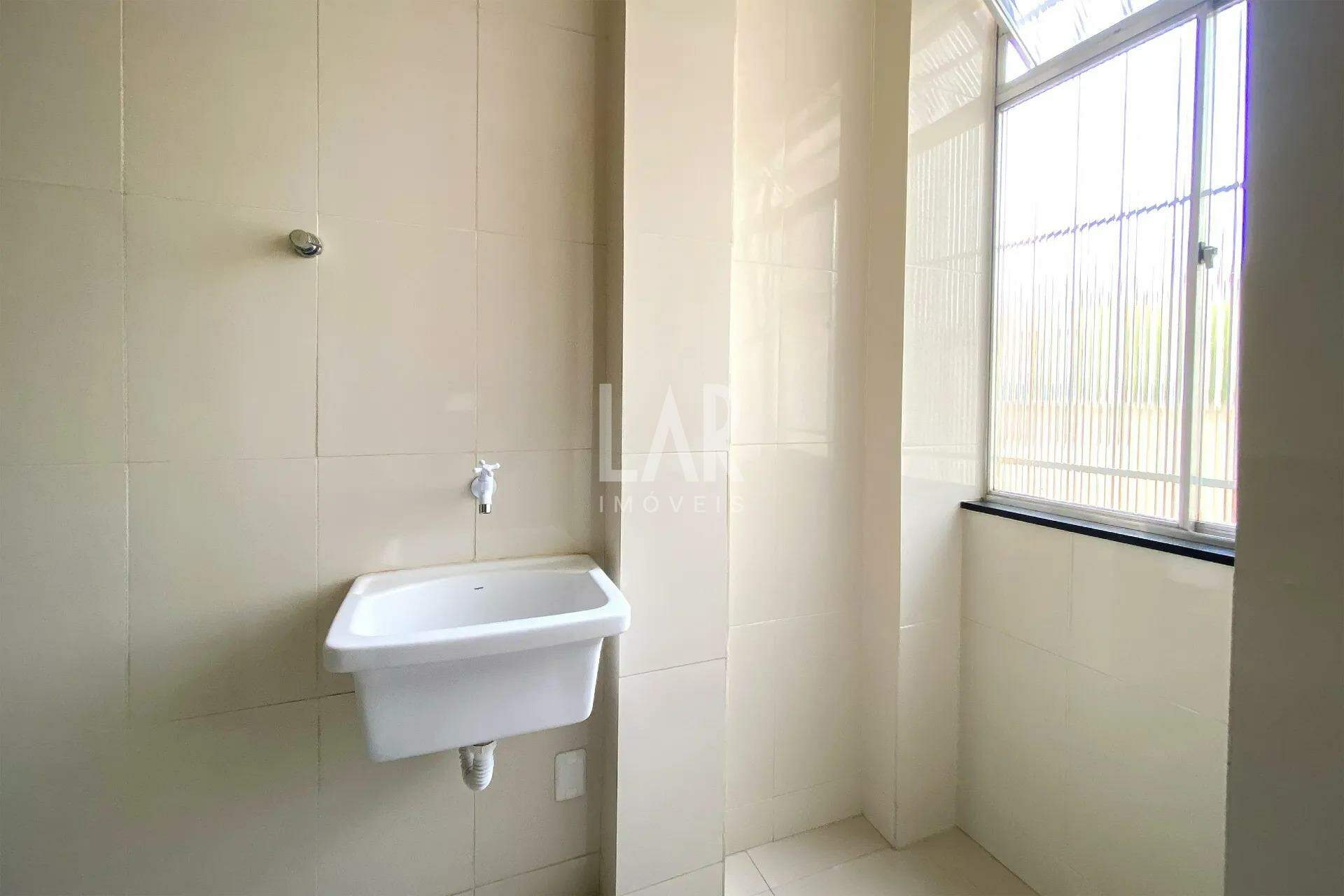 Apartamento de 2 quartos à venda, Sagrada Família, Belo Horizonte - MG