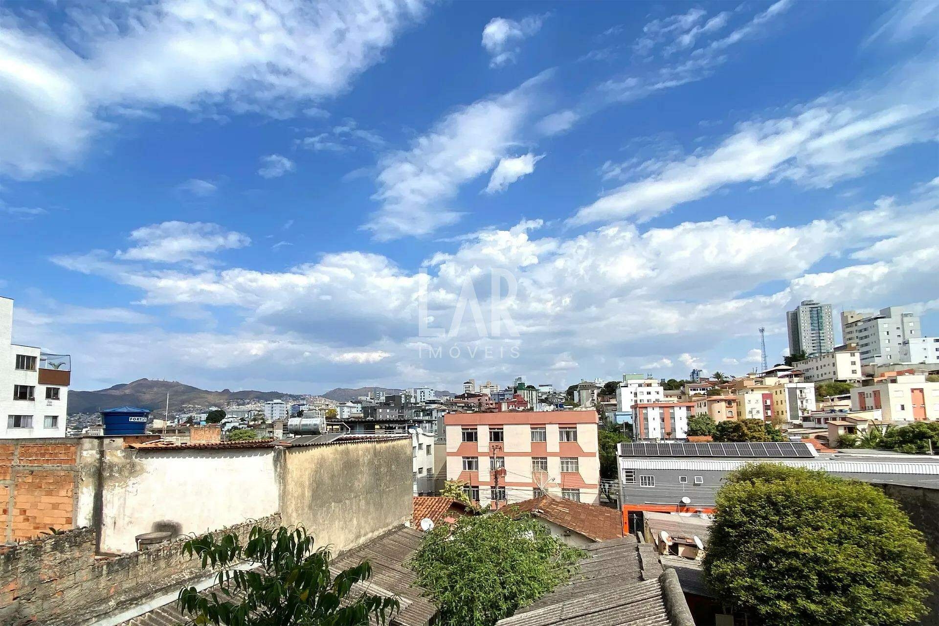Apartamento de 2 quartos à venda, Sagrada Família, Belo Horizonte - MG