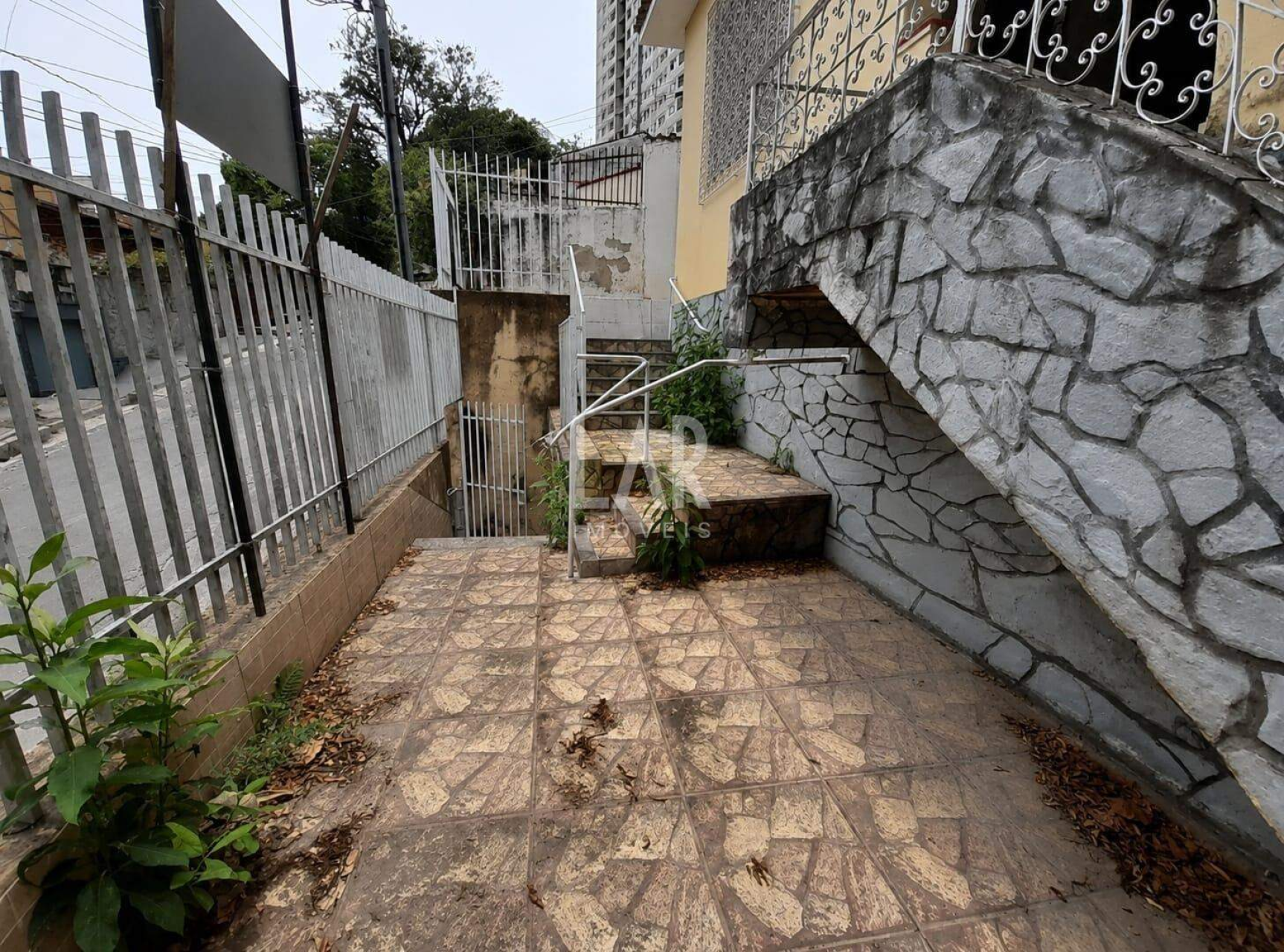 Casa de 3 quartos para alugar, Cruzeiro, Belo Horizonte - MG
