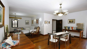 Casa de 5 quartos à venda, Santo Antônio, Belo Horizonte - MG