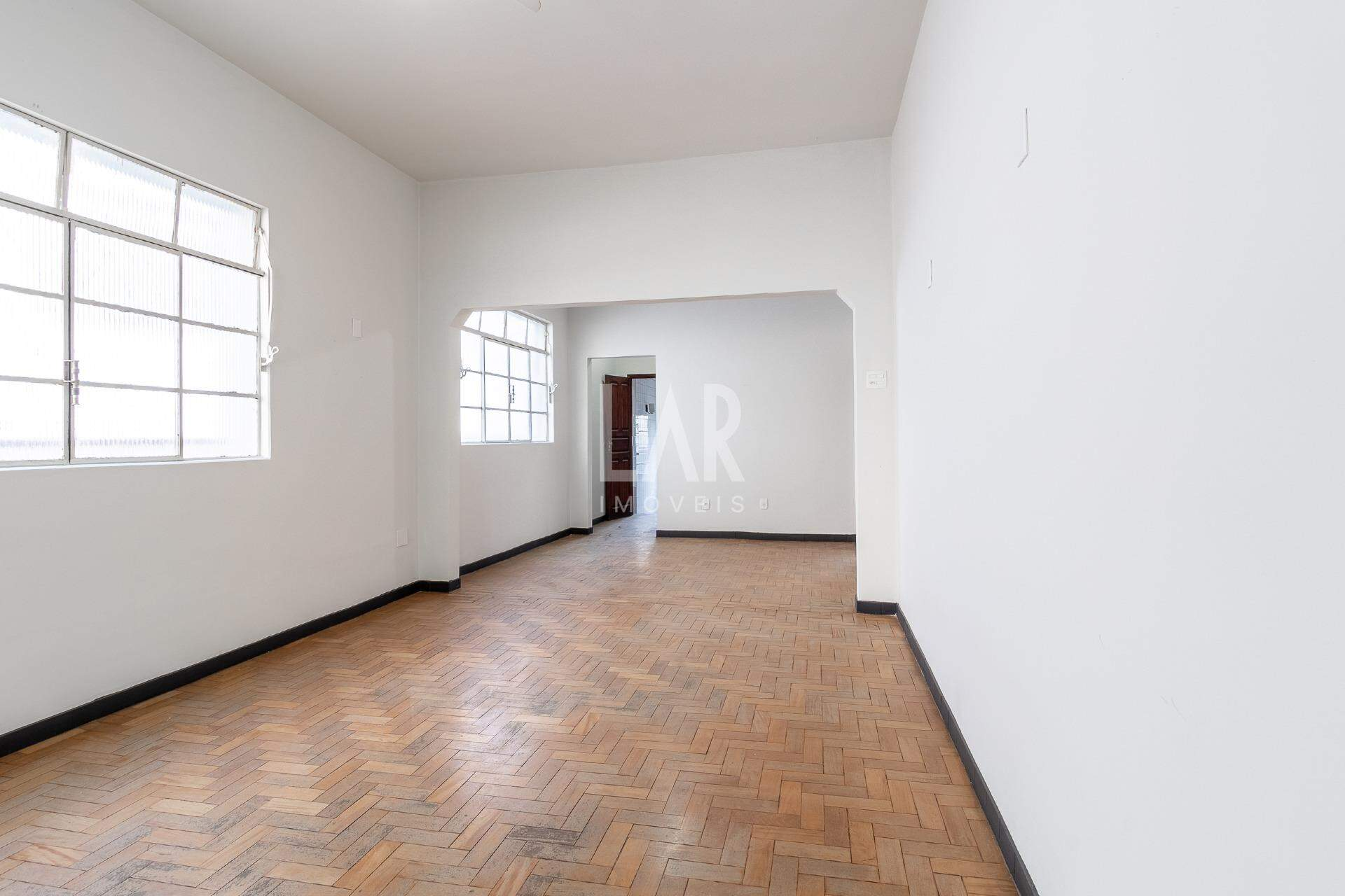 Casa Comercial de 7 quartos para alugar, Funcionários, Belo Horizonte - MG