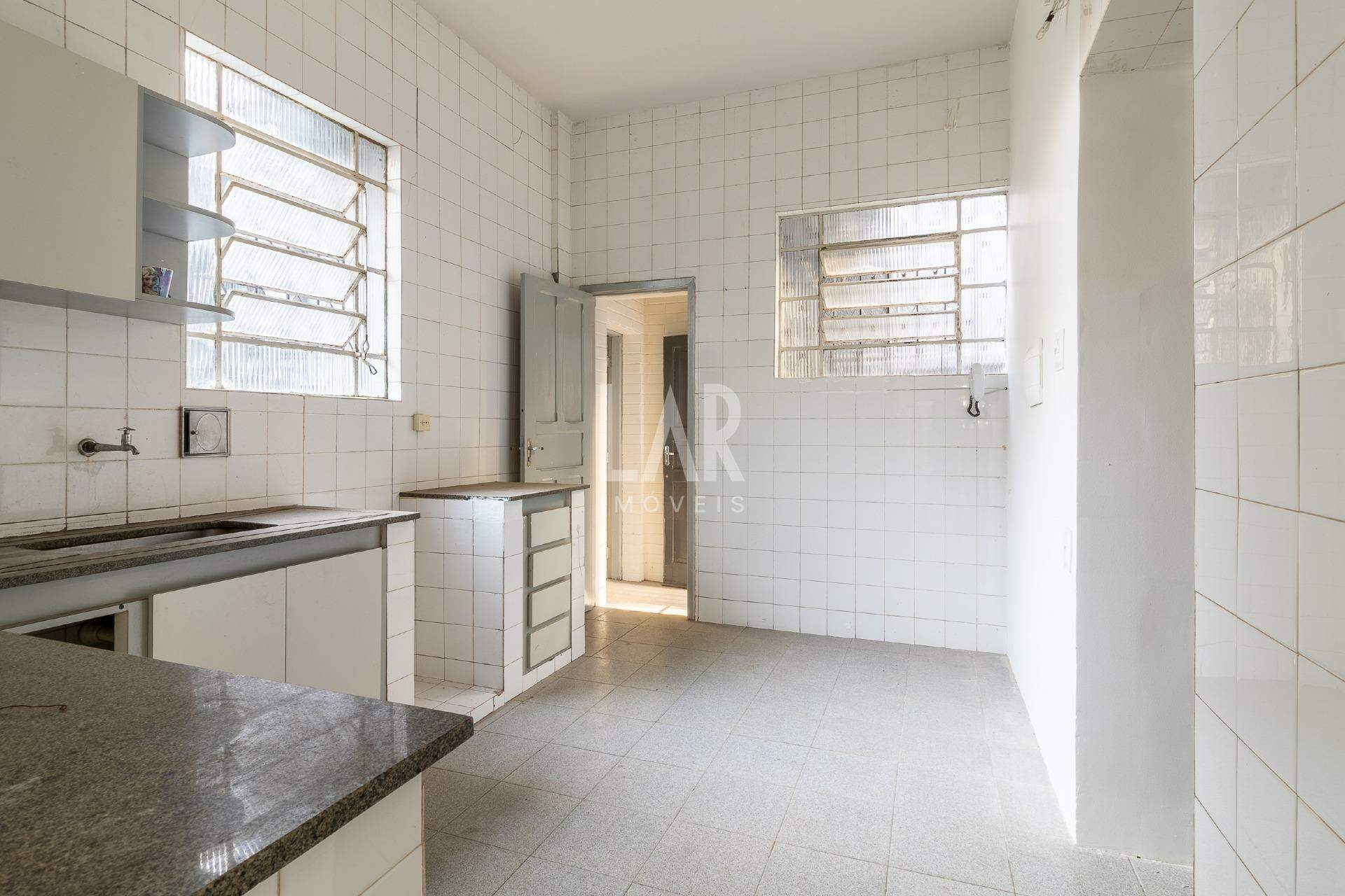 Casa Comercial de 7 quartos para alugar, Funcionários, Belo Horizonte - MG