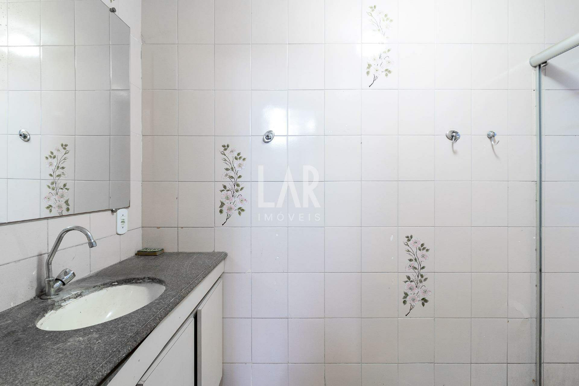 Casa Comercial de 7 quartos para alugar, Funcionários, Belo Horizonte - MG