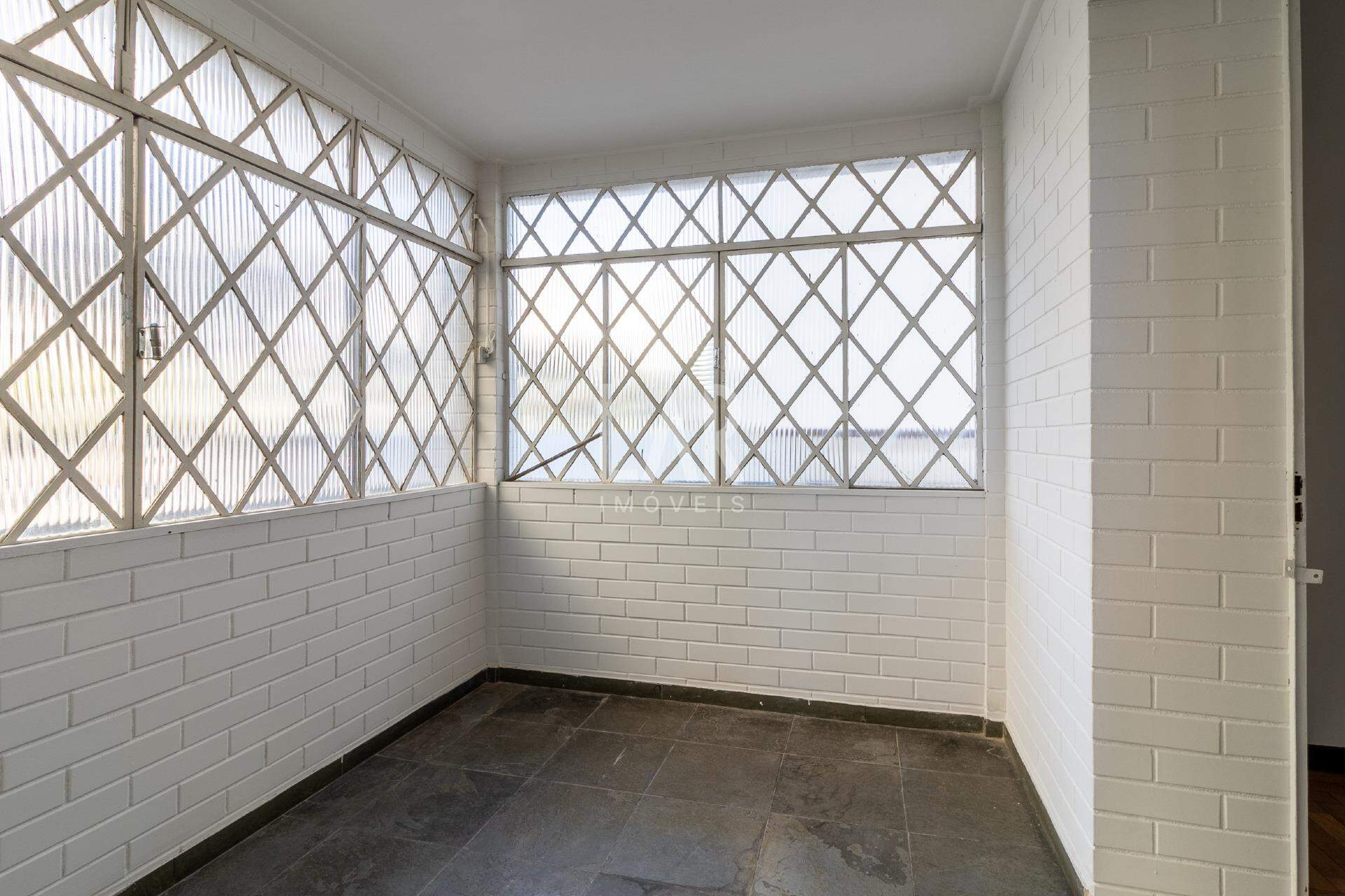 Casa Comercial de 7 quartos para alugar, Funcionários, Belo Horizonte - MG