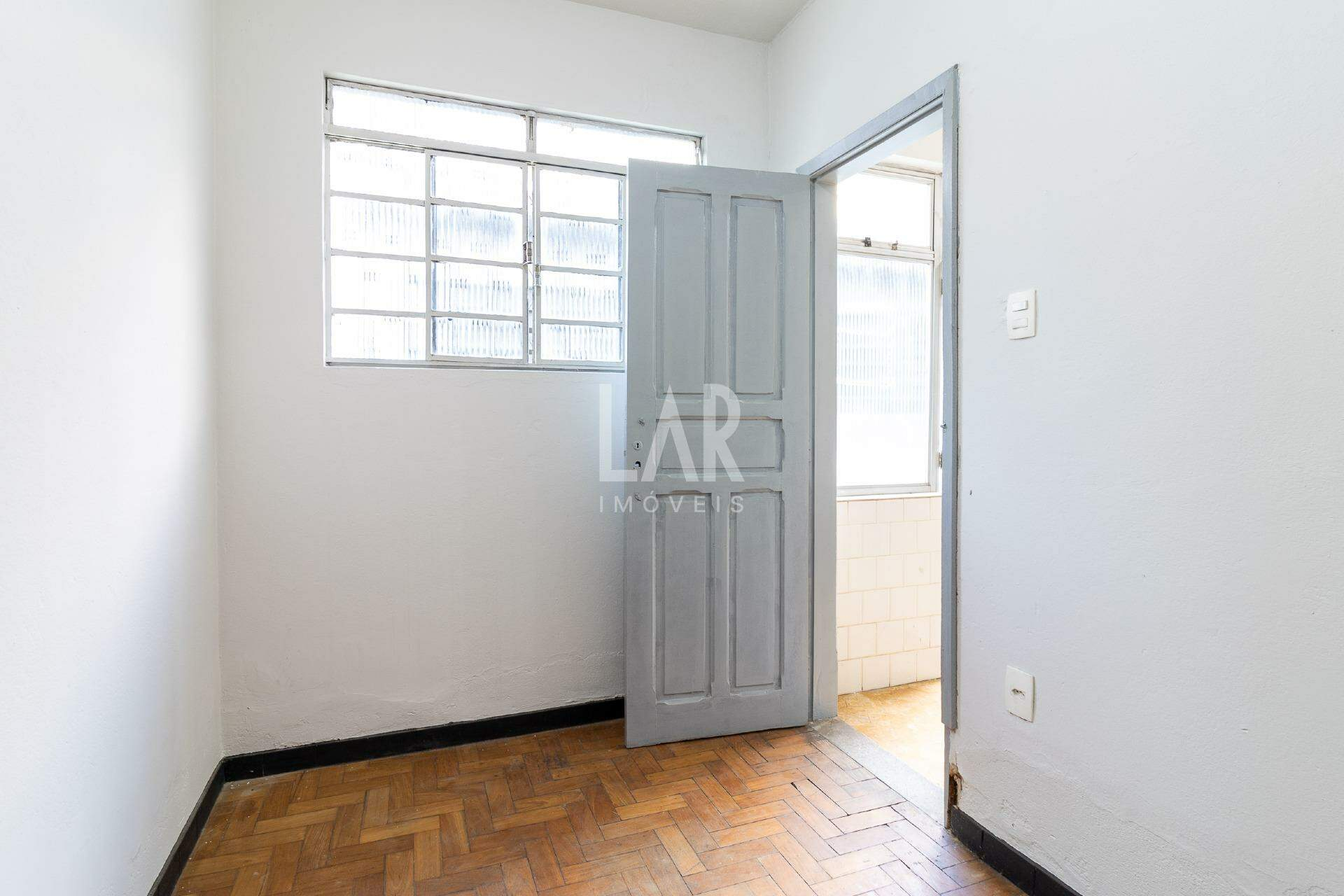 Casa Comercial de 7 quartos para alugar, Funcionários, Belo Horizonte - MG