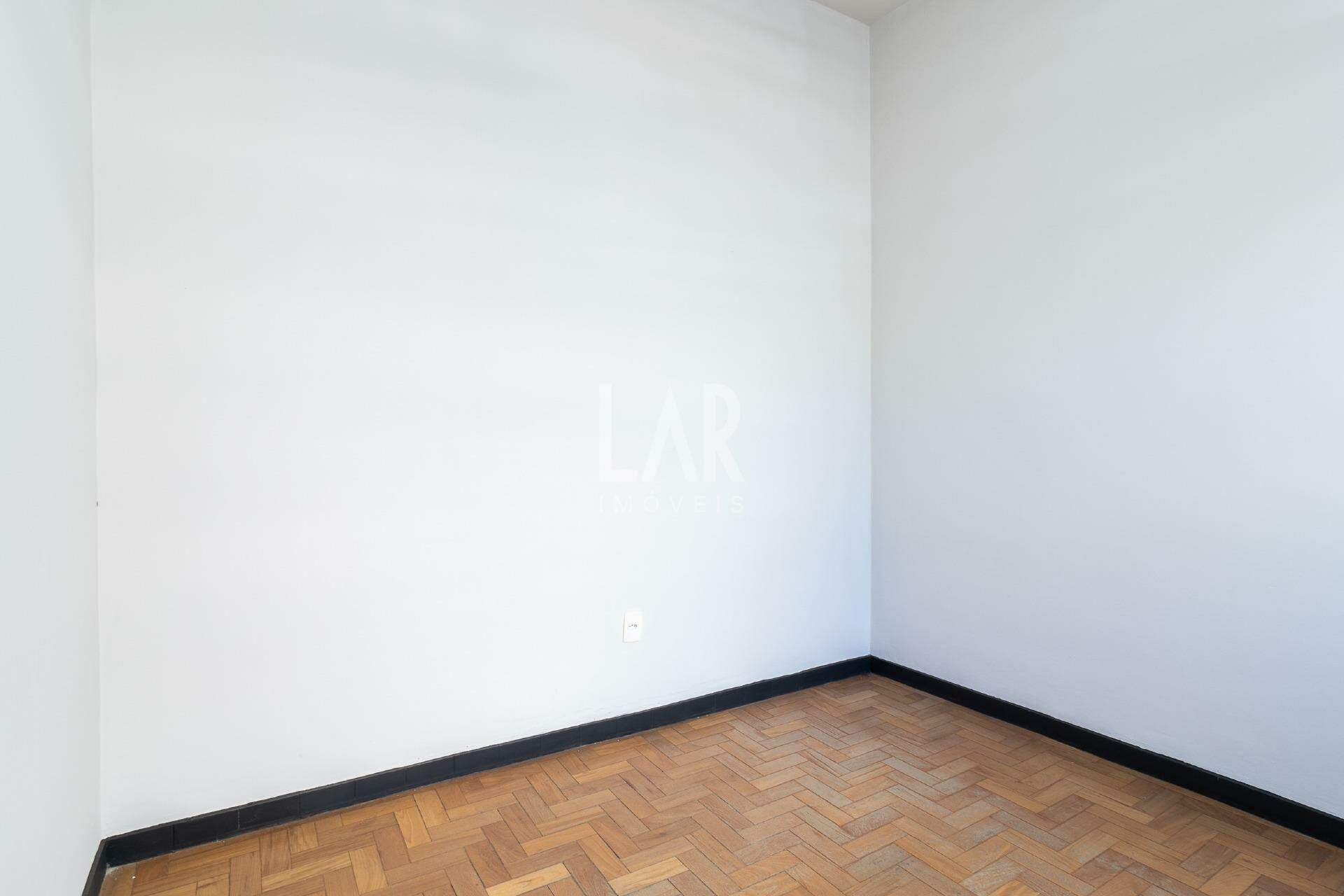 Casa Comercial de 7 quartos para alugar, Funcionários, Belo Horizonte - MG