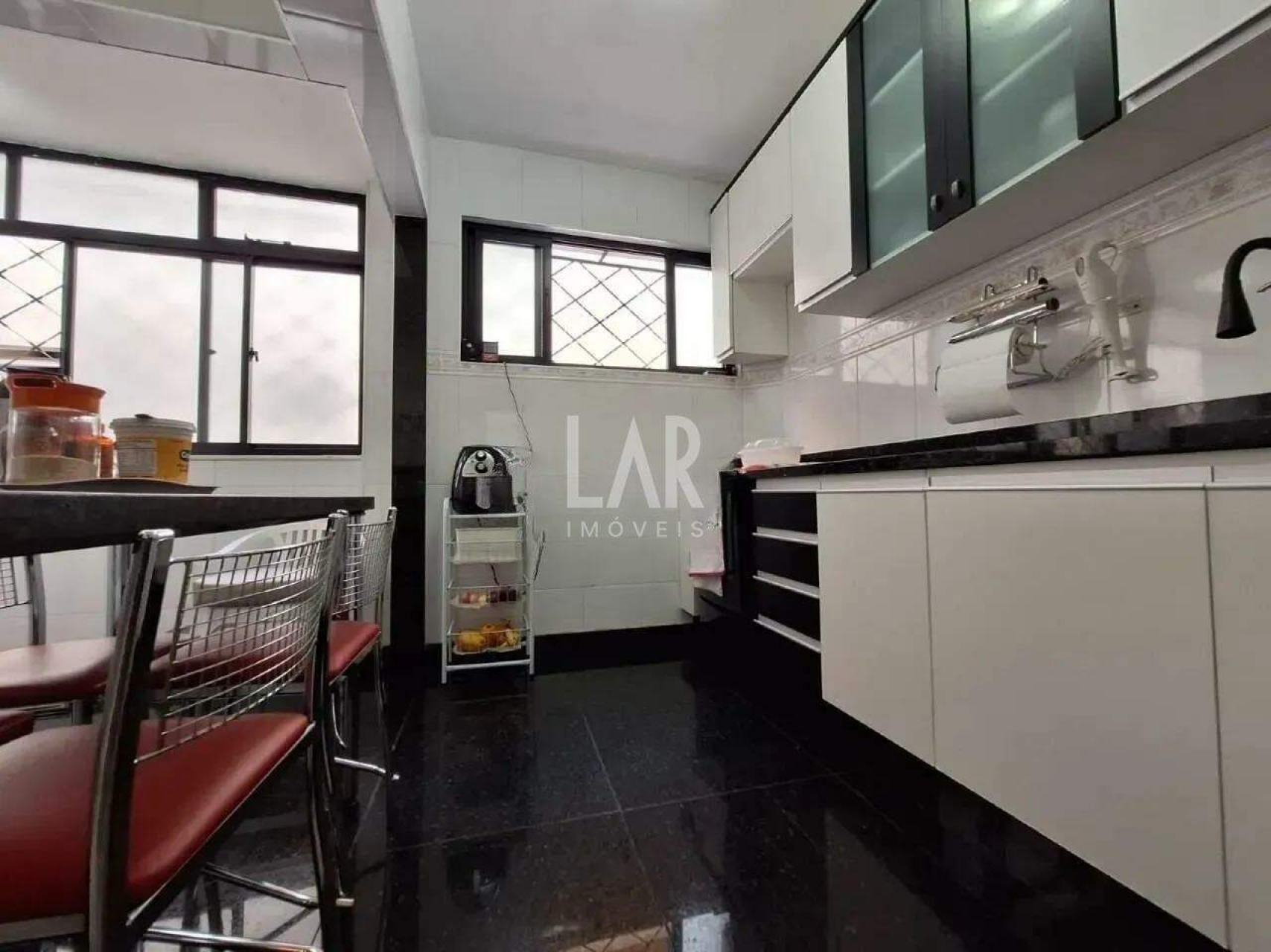 Apartamento de 3 quartos à venda, Nova Suíssa, Belo Horizonte - MG
