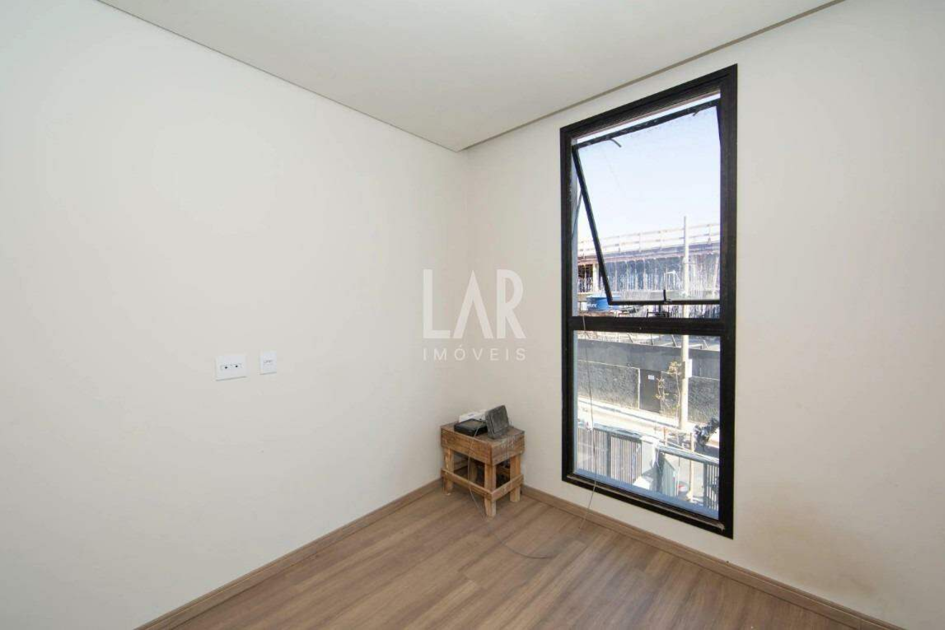 Casa Geminada de 2 quartos à venda, Estoril, Belo Horizonte - MG