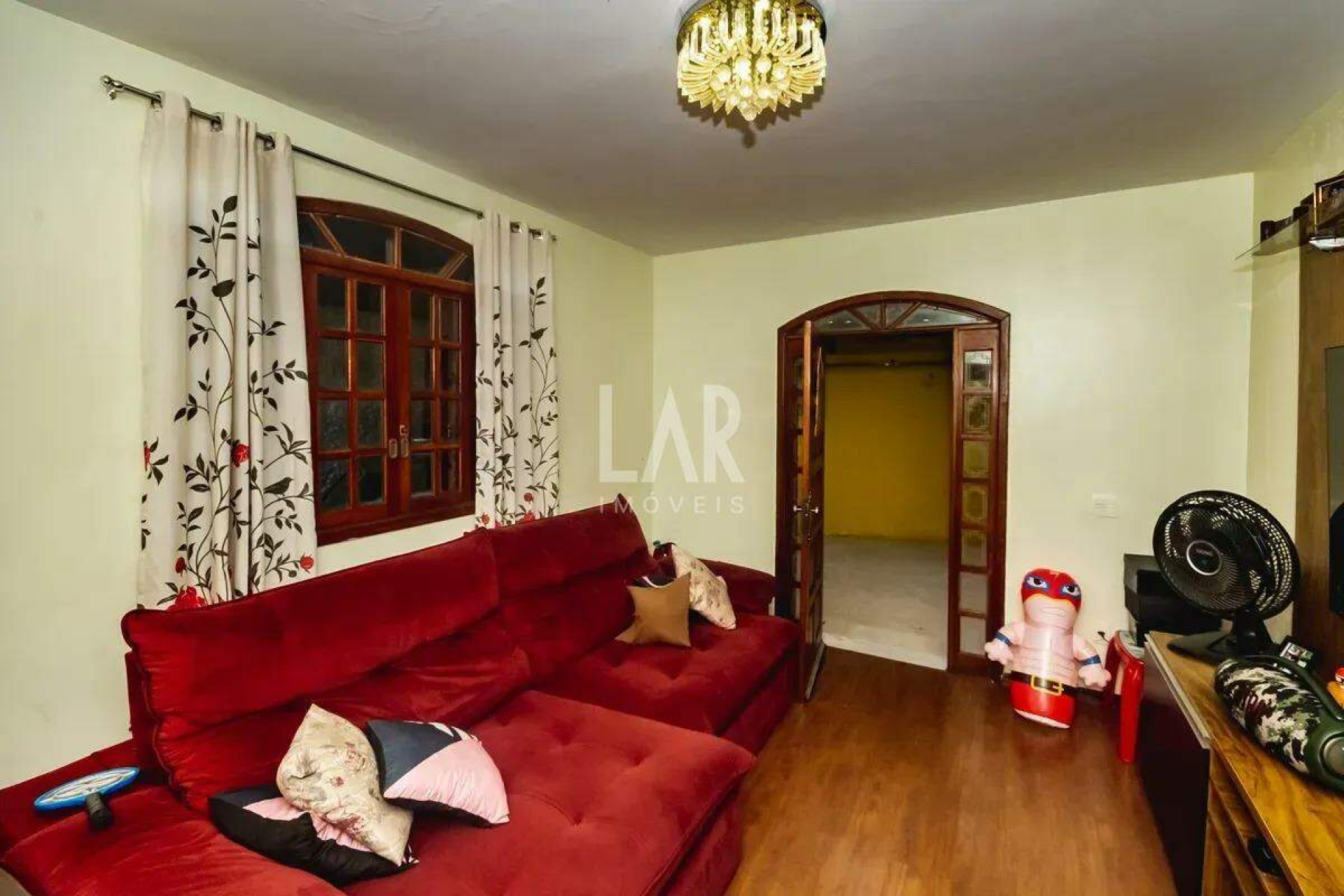 Casa de 4 quartos à venda, São João Batista, Belo Horizonte - MG