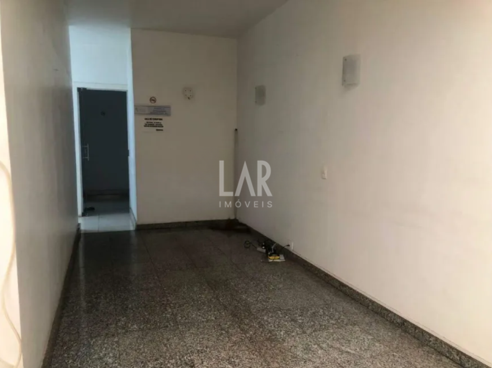 Comercial - Loja de 1 quarto para alugar, Cidade Jardim, Belo Horizonte - MG