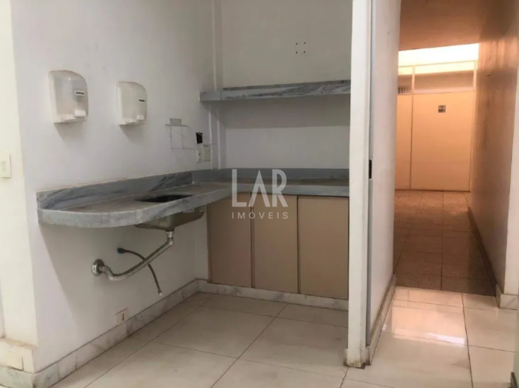 Comercial - Loja de 1 quarto para alugar, Cidade Jardim, Belo Horizonte - MG