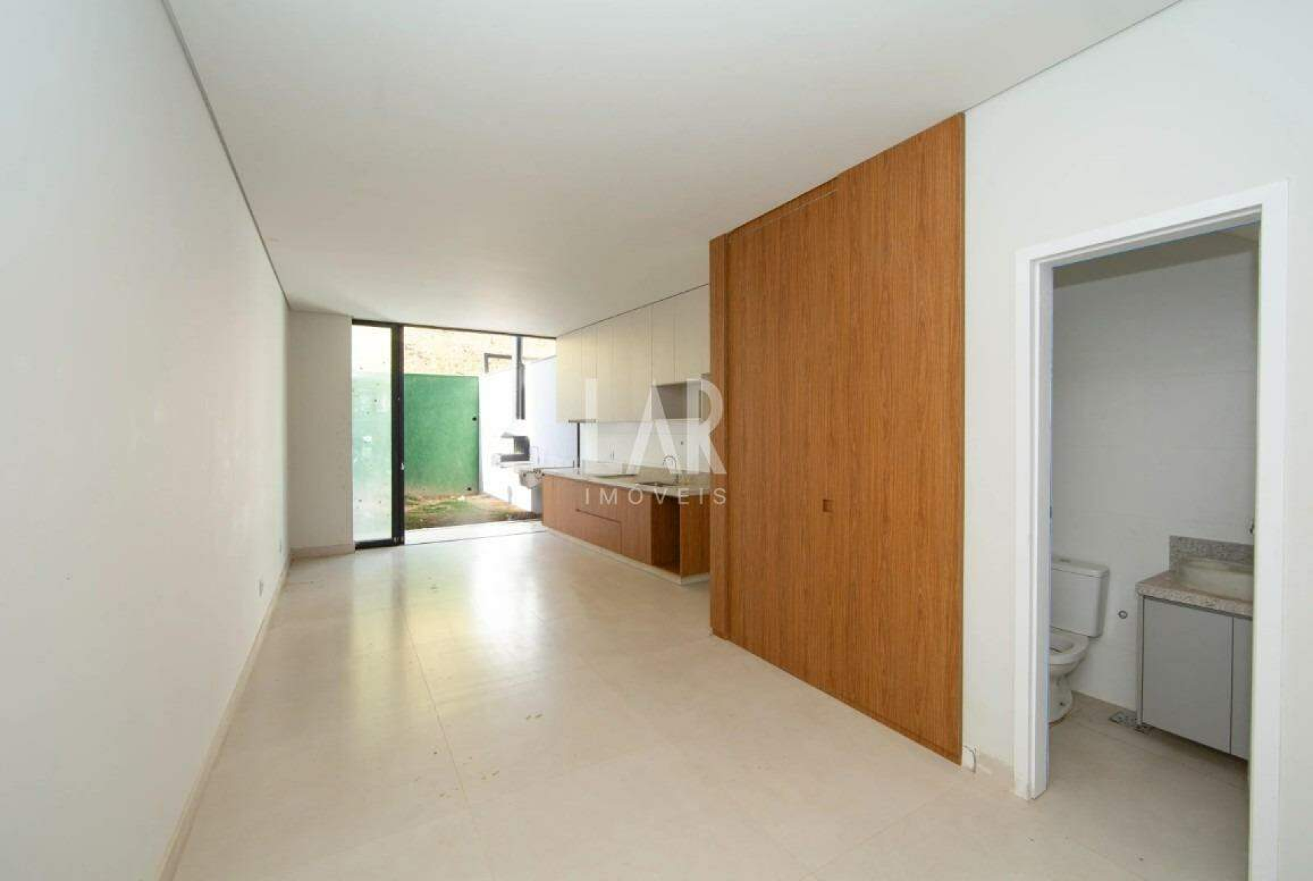 Casa Geminada de 2 quartos para alugar, Estoril, Belo Horizonte - MG