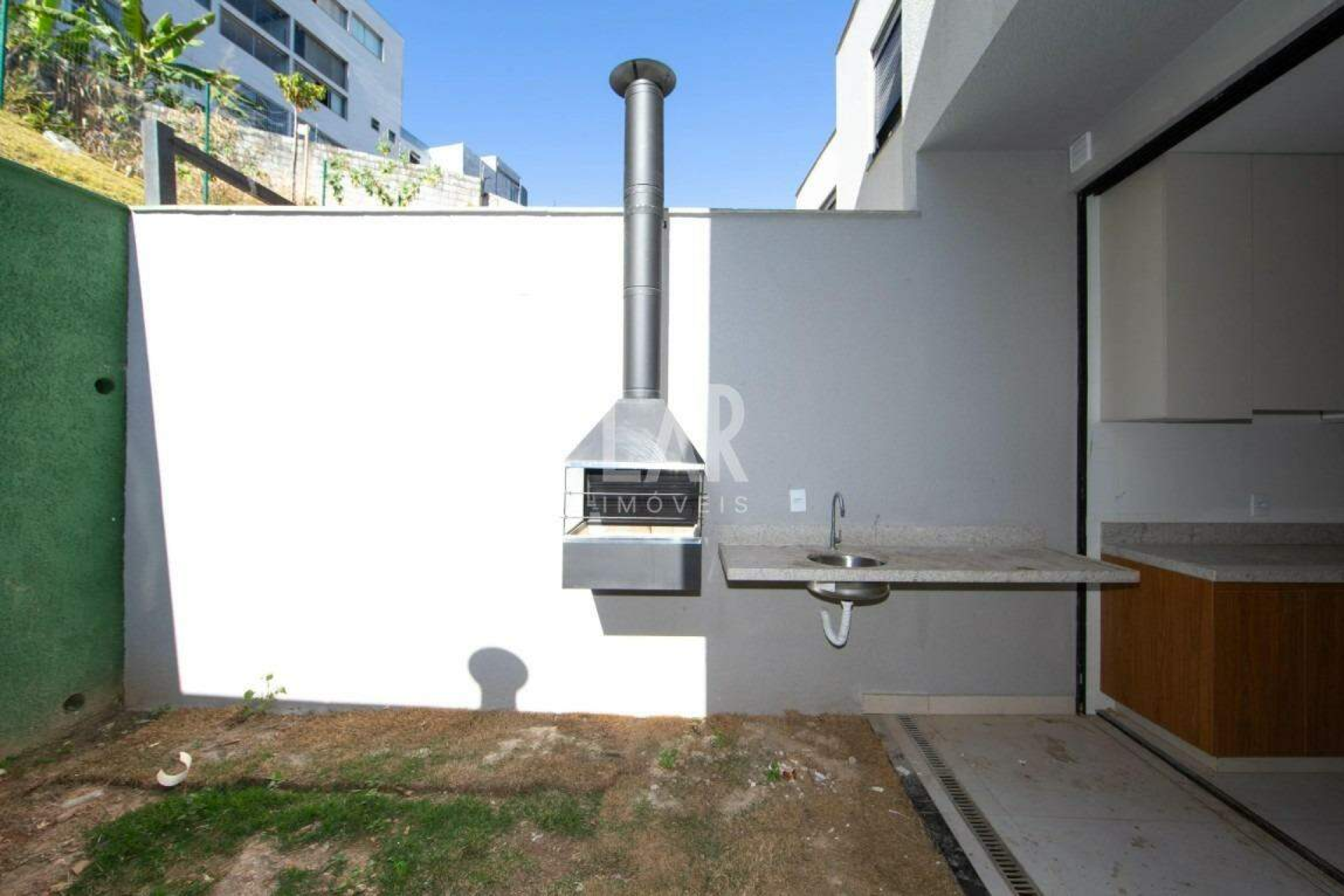 Casa Geminada de 2 quartos para alugar, Estoril, Belo Horizonte - MG