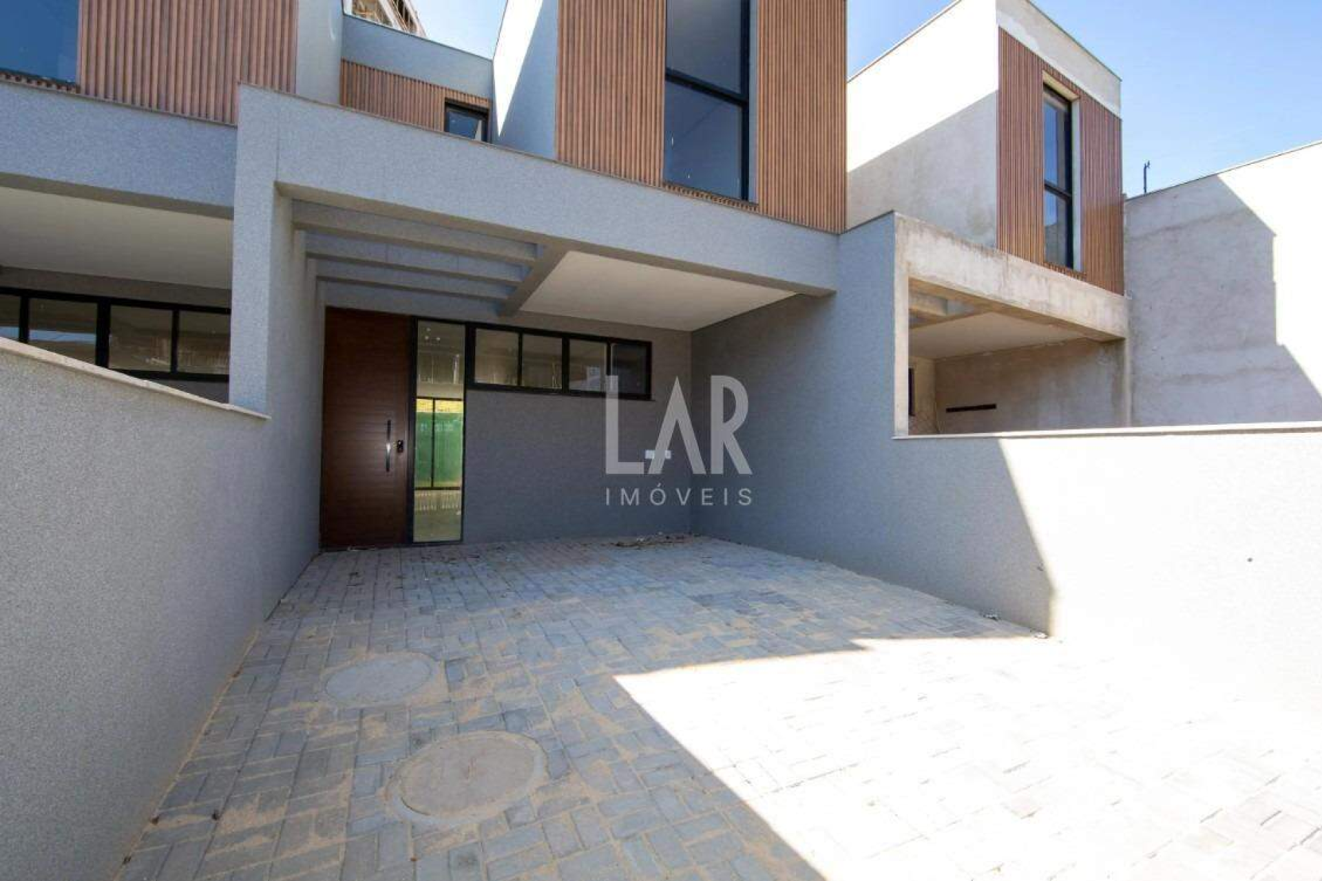 Casa Geminada de 2 quartos para alugar, Estoril, Belo Horizonte - MG