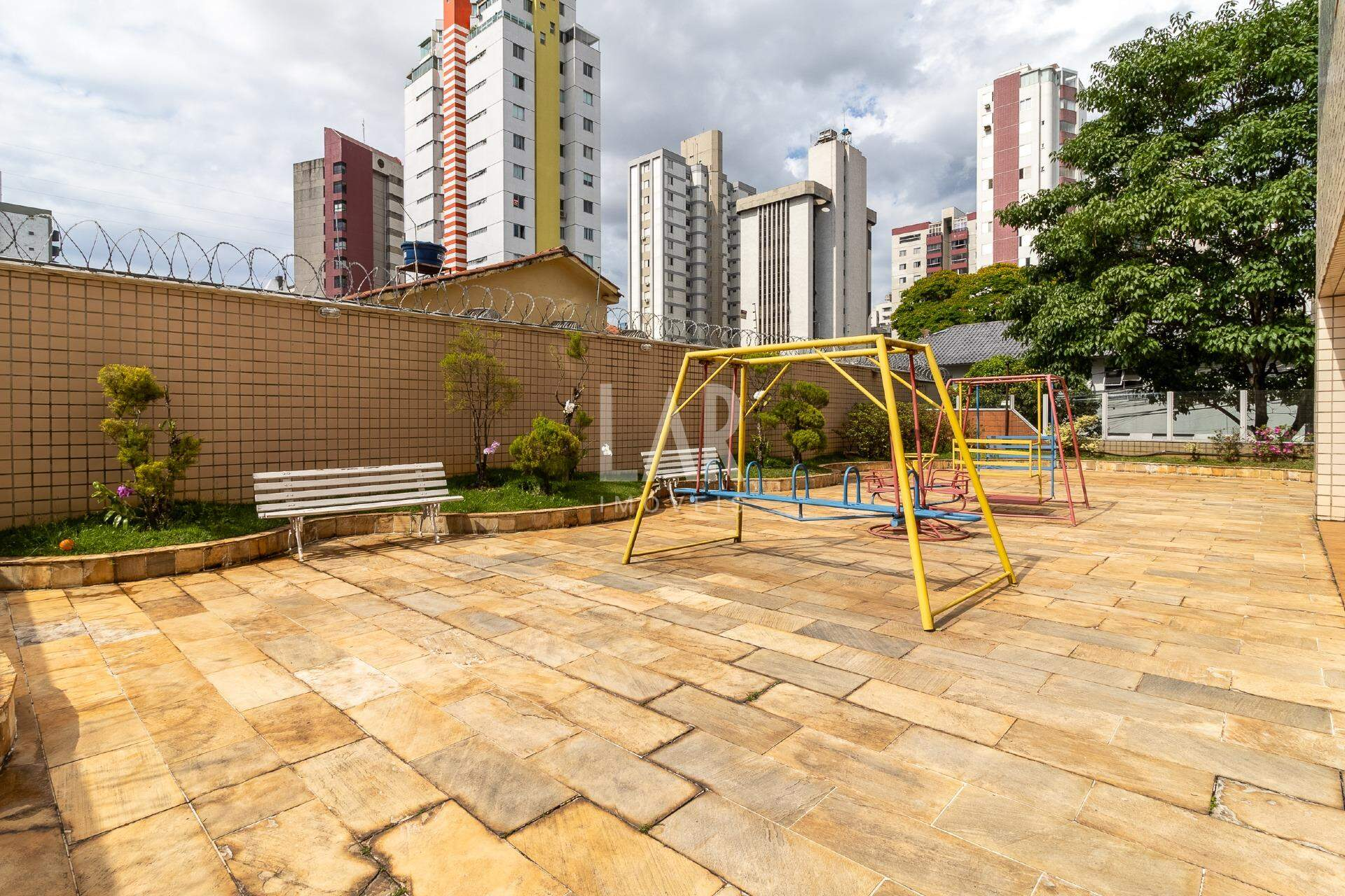 Apartamento de 3 quartos para alugar, Carmo, Belo Horizonte - MG