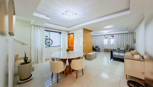 Casas Geminadas à venda em Jardim Atlântico