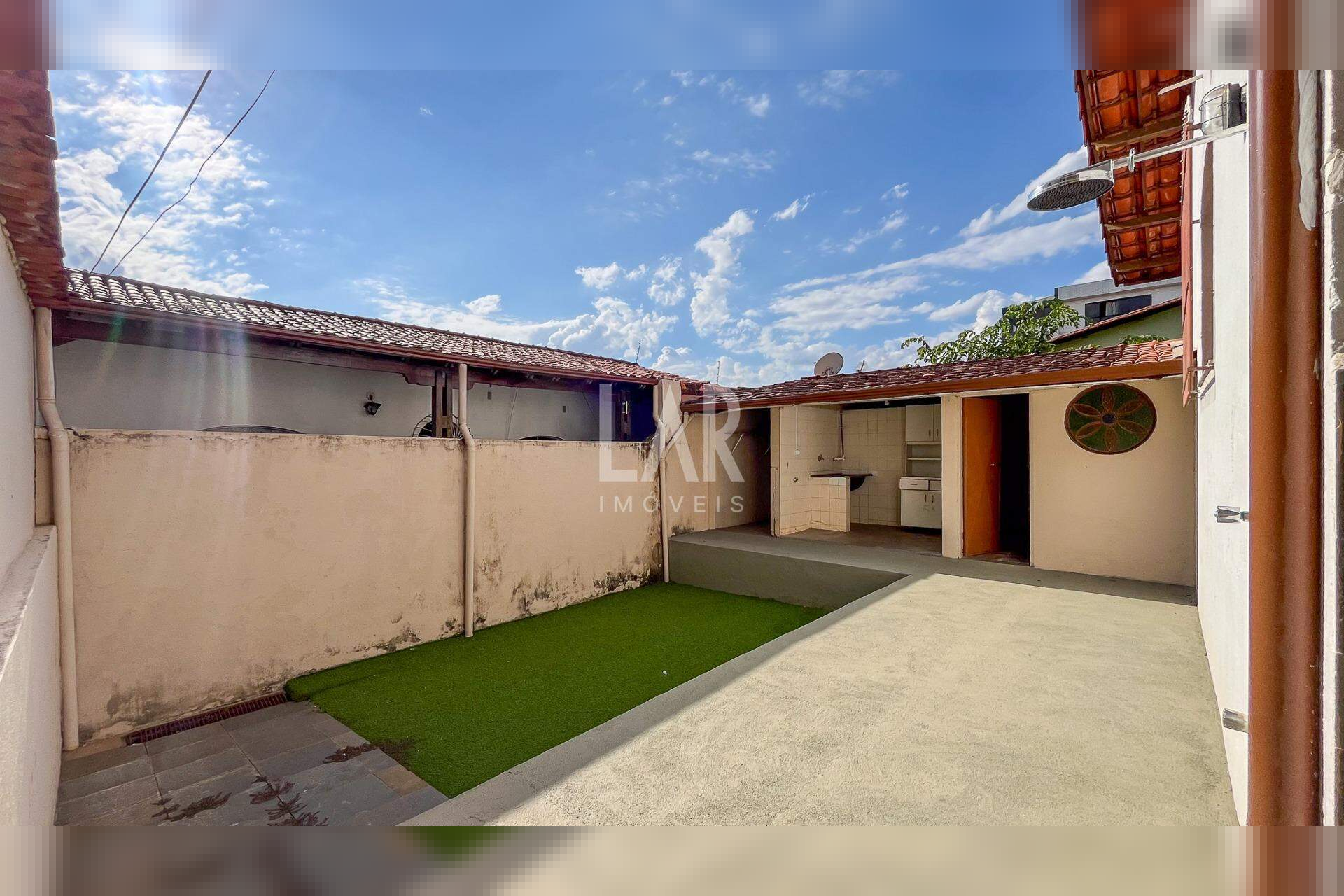 Casa de 3 quartos para alugar, Dona Clara, Belo Horizonte - MG