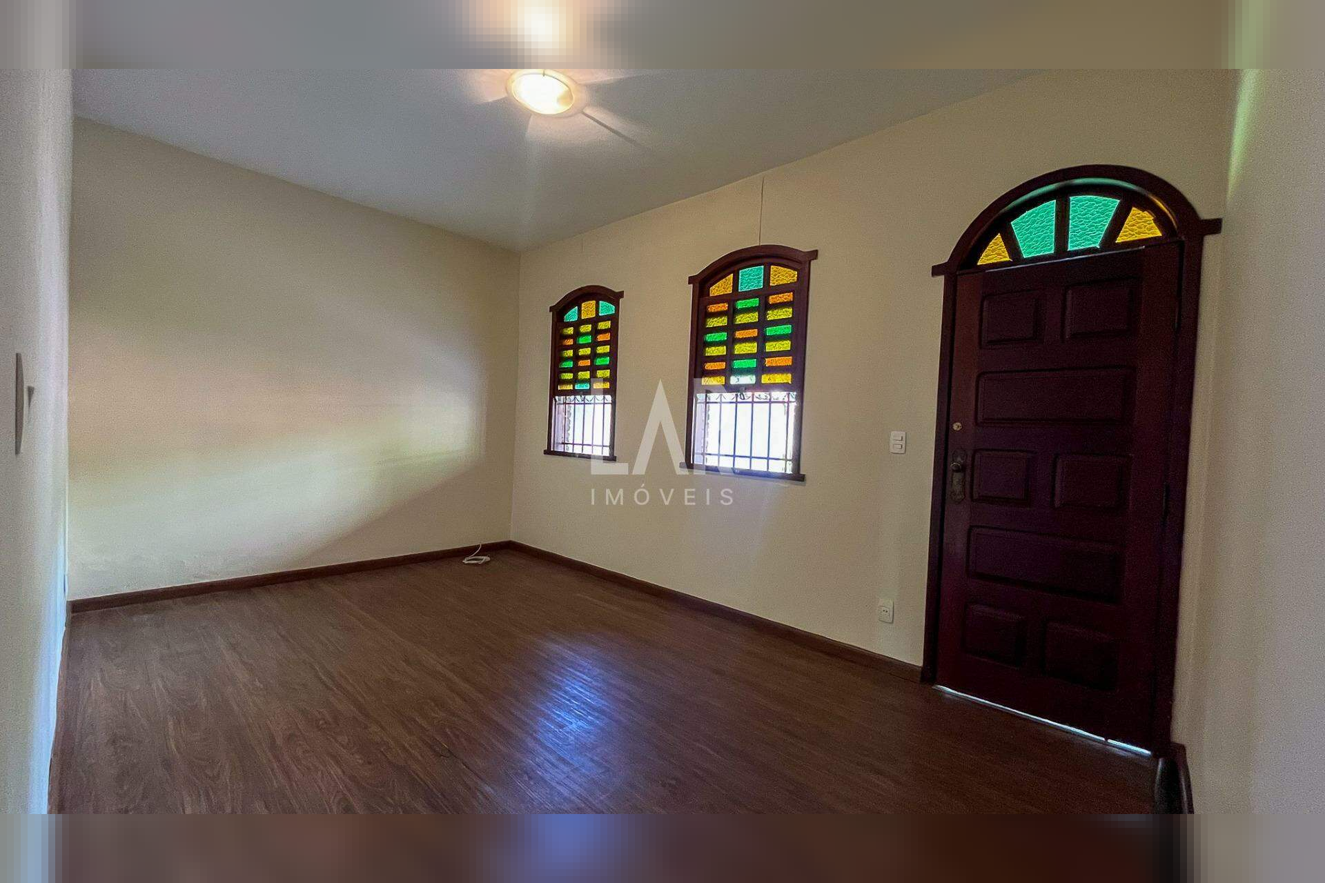 Casa de 3 quartos para alugar, Dona Clara, Belo Horizonte - MG