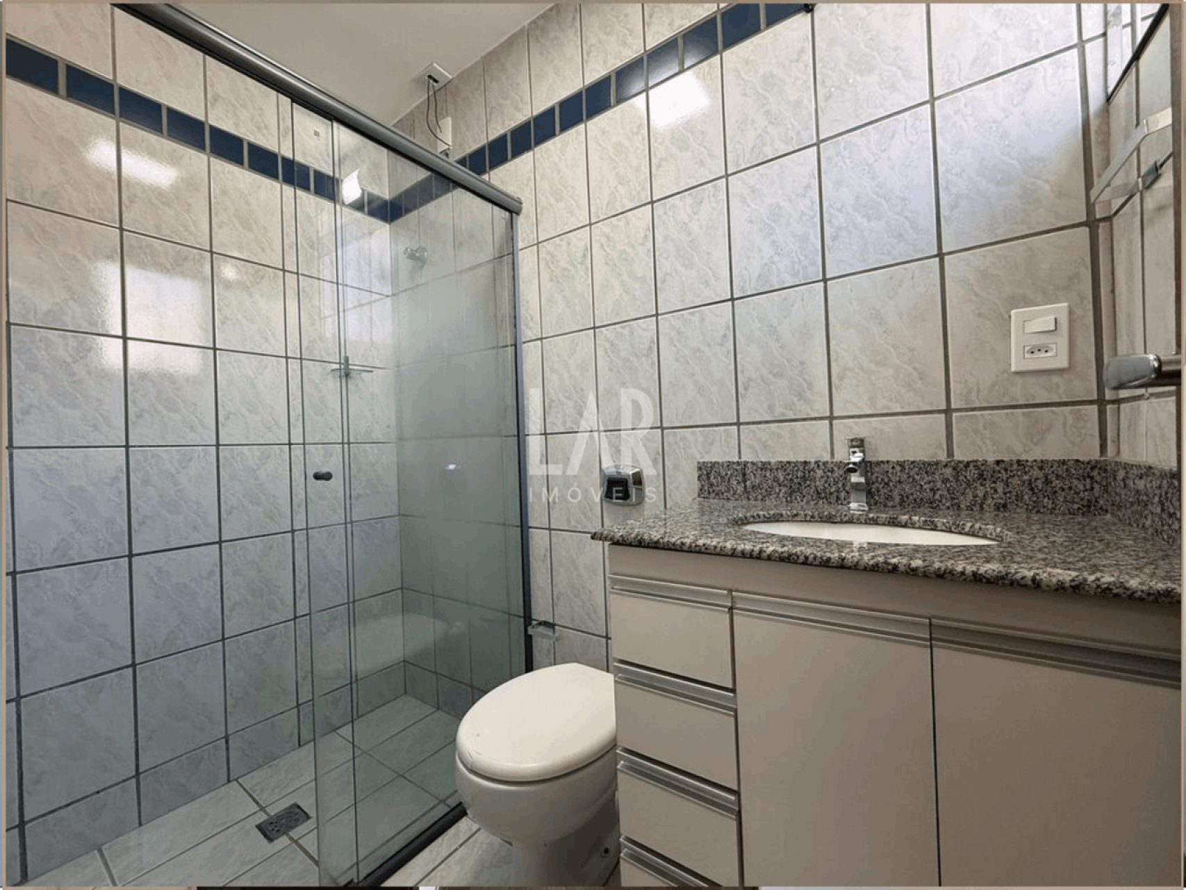 Apartamento de 3 quartos para alugar, Nova Granada, Belo Horizonte - MG