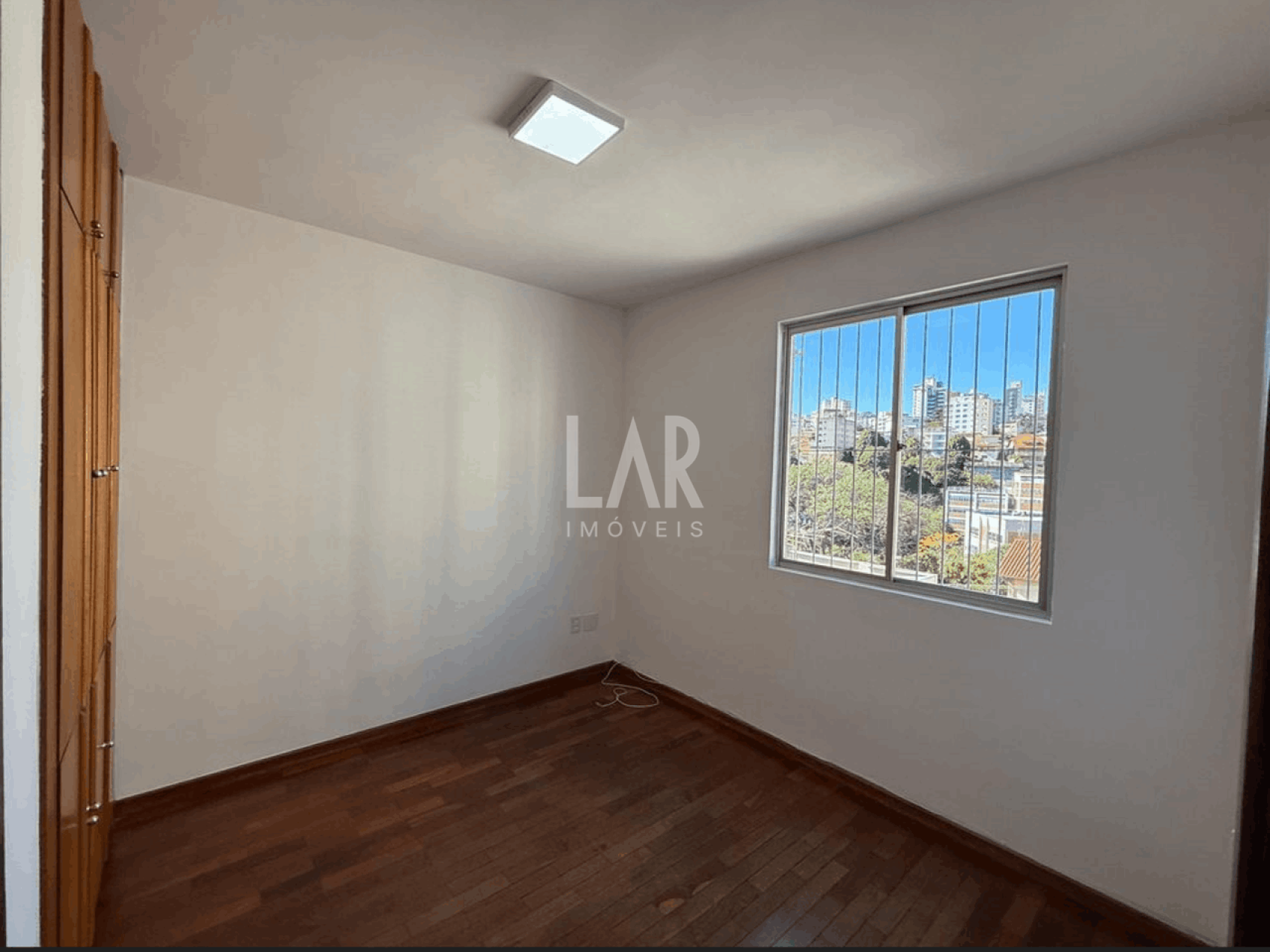 Apartamento de 3 quartos para alugar, Nova Granada, Belo Horizonte - MG