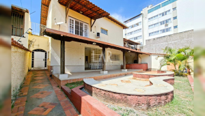 Casa de 3 quartos à venda, Planalto, Belo Horizonte - MG