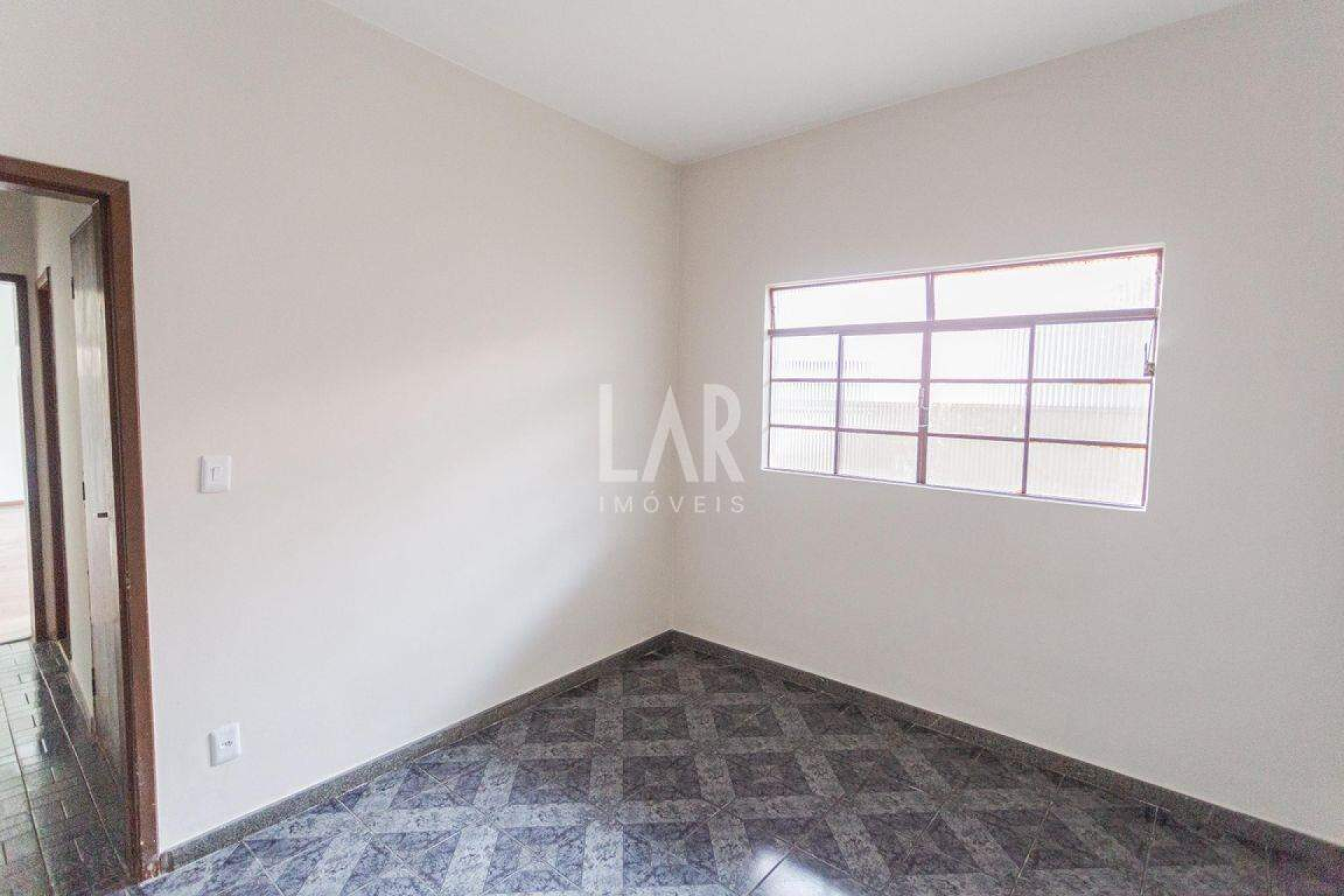 Casa de 3 quartos para alugar, Santa Efigênia, Belo Horizonte - MG