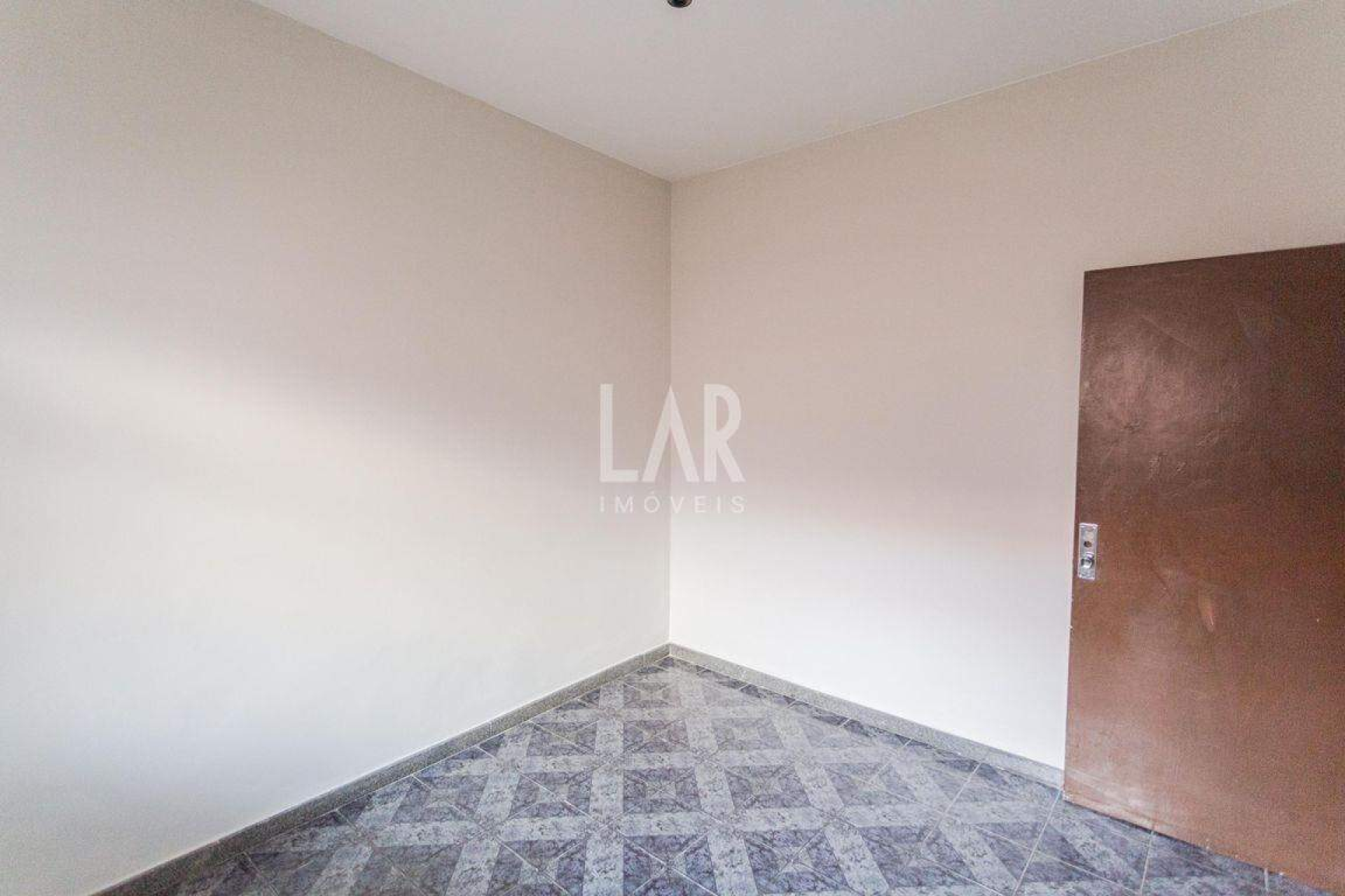 Casa de 3 quartos para alugar, Santa Efigênia, Belo Horizonte - MG