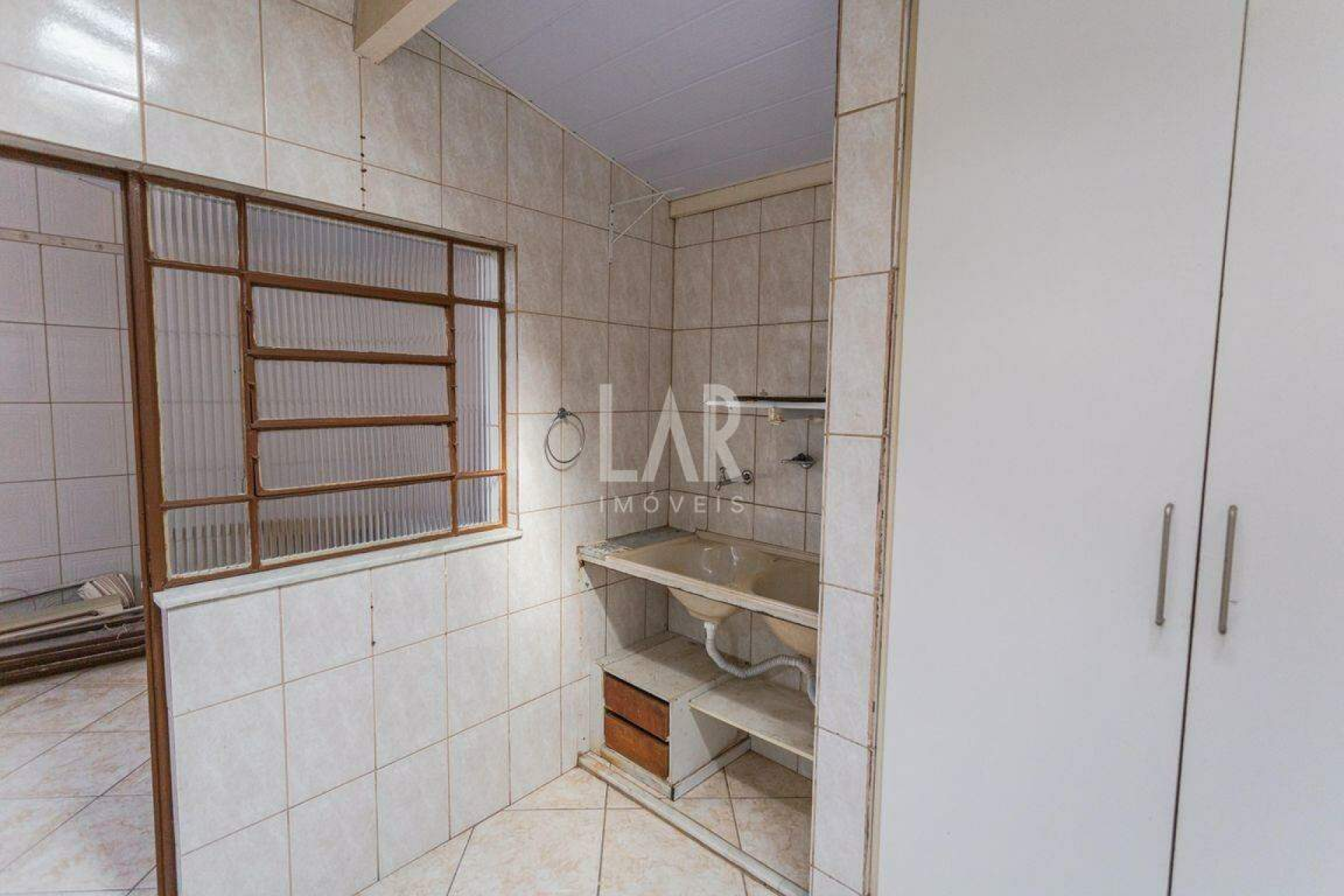 Casa de 3 quartos para alugar, Santa Efigênia, Belo Horizonte - MG