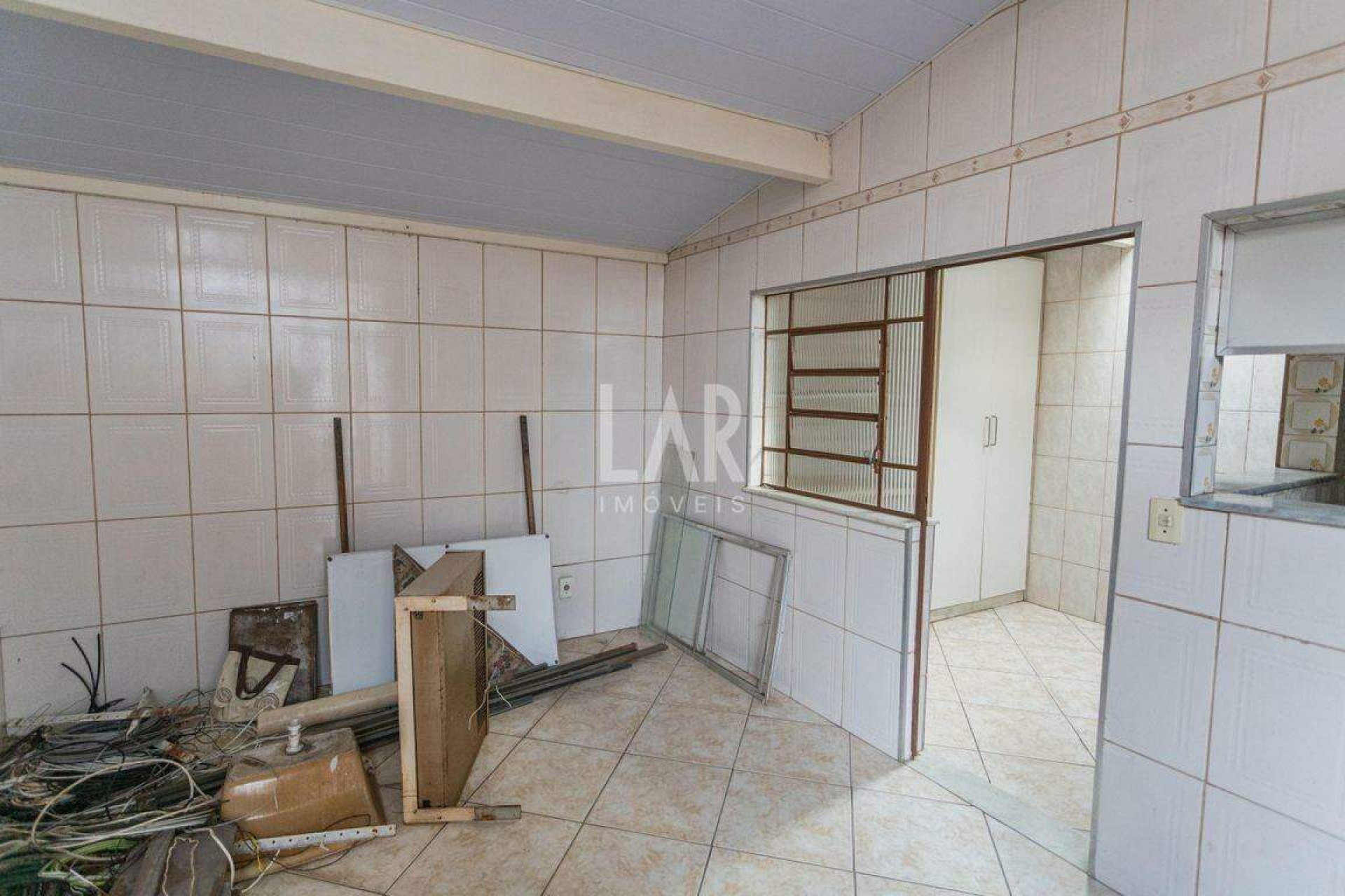 Casa de 3 quartos para alugar, Santa Efigênia, Belo Horizonte - MG