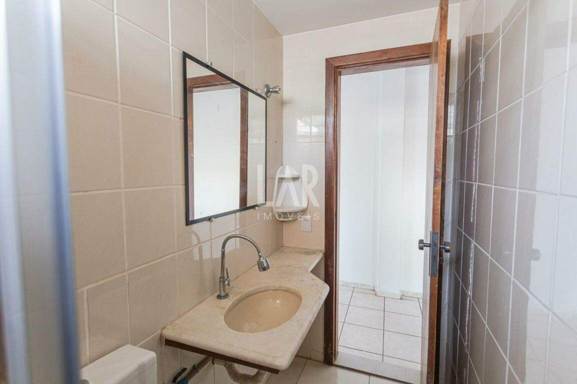 Casa de 3 quartos para alugar, Santa Efigênia, Belo Horizonte - MG