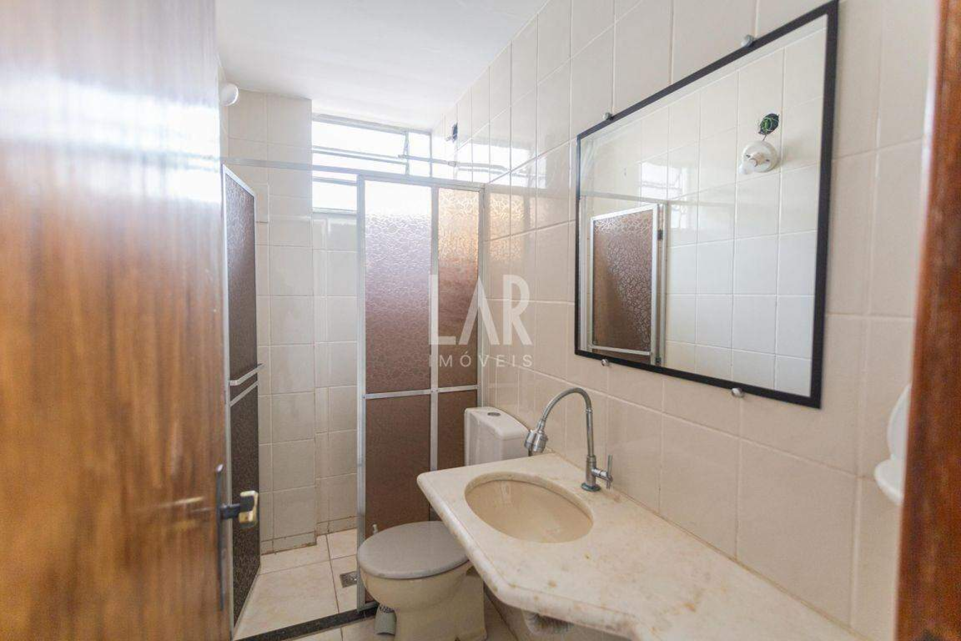 Casa de 3 quartos para alugar, Santa Efigênia, Belo Horizonte - MG