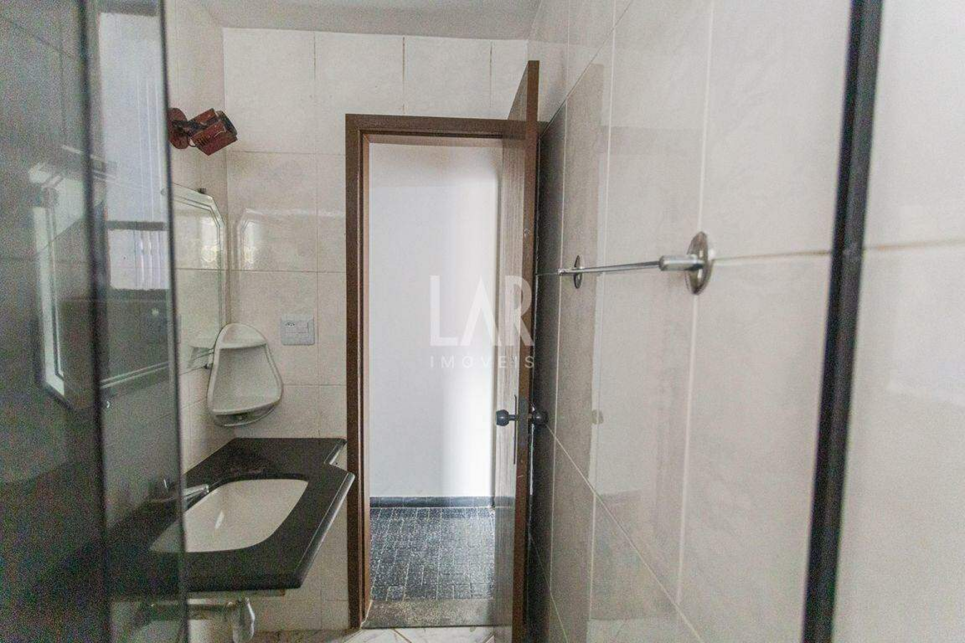 Casa de 3 quartos para alugar, Santa Efigênia, Belo Horizonte - MG