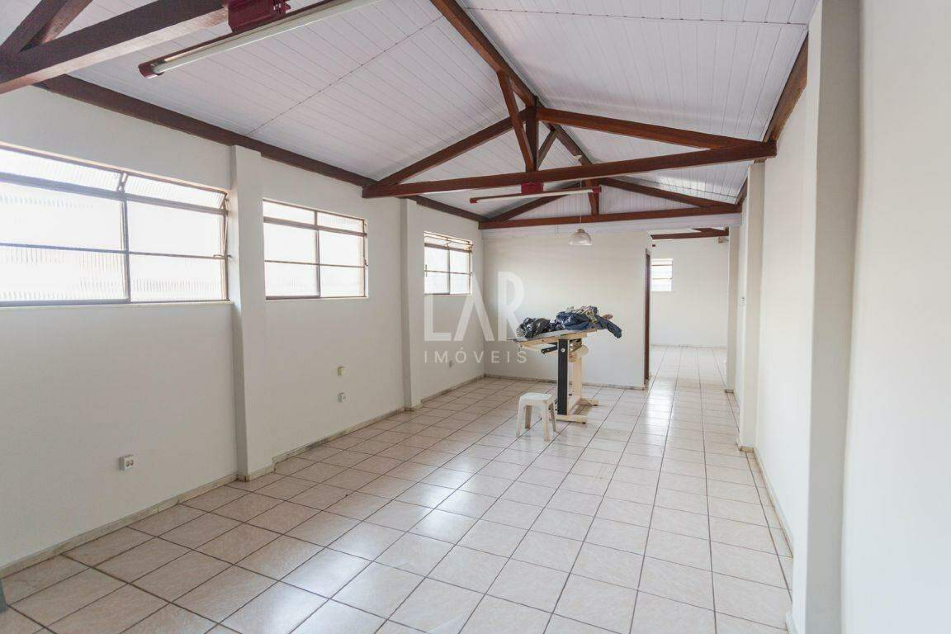 Casa de 3 quartos para alugar, Santa Efigênia, Belo Horizonte - MG