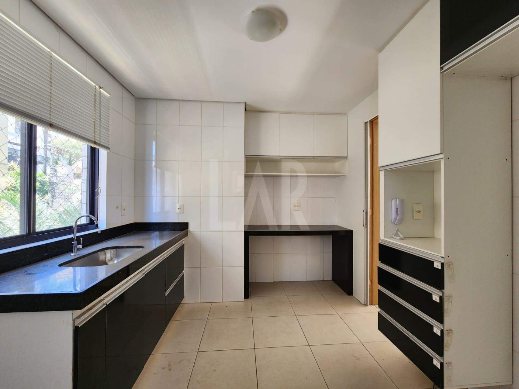 Apartamento de 4 quartos para alugar, Buritis, Belo Horizonte - MG