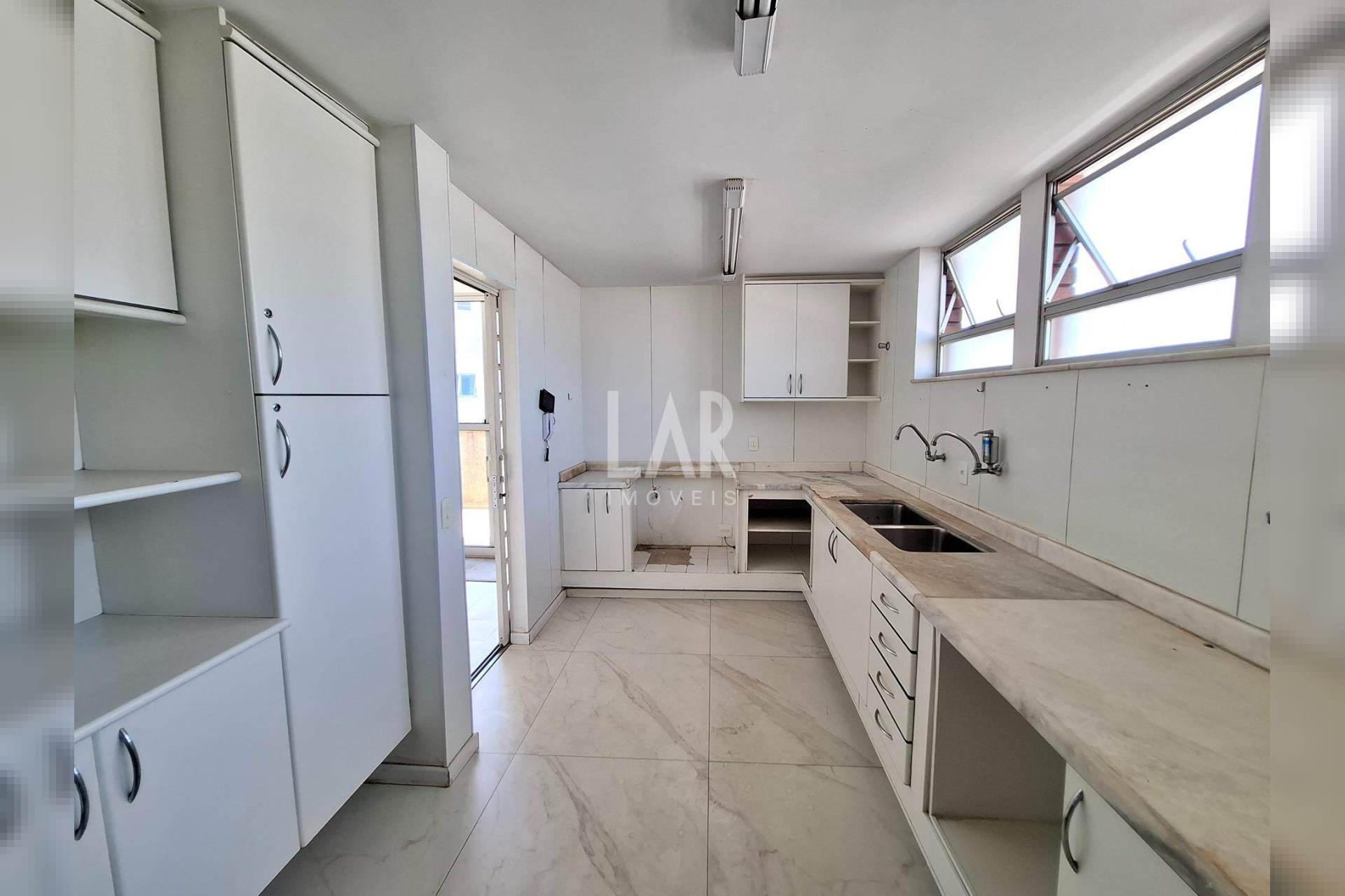 Cobertura de 4 quartos à venda, Santa Efigênia, Belo Horizonte - MG