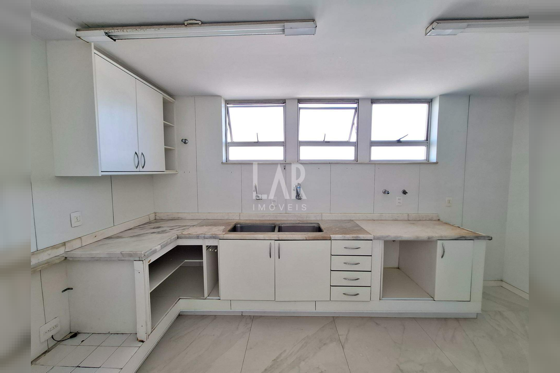 Cobertura de 4 quartos à venda, Santa Efigênia, Belo Horizonte - MG