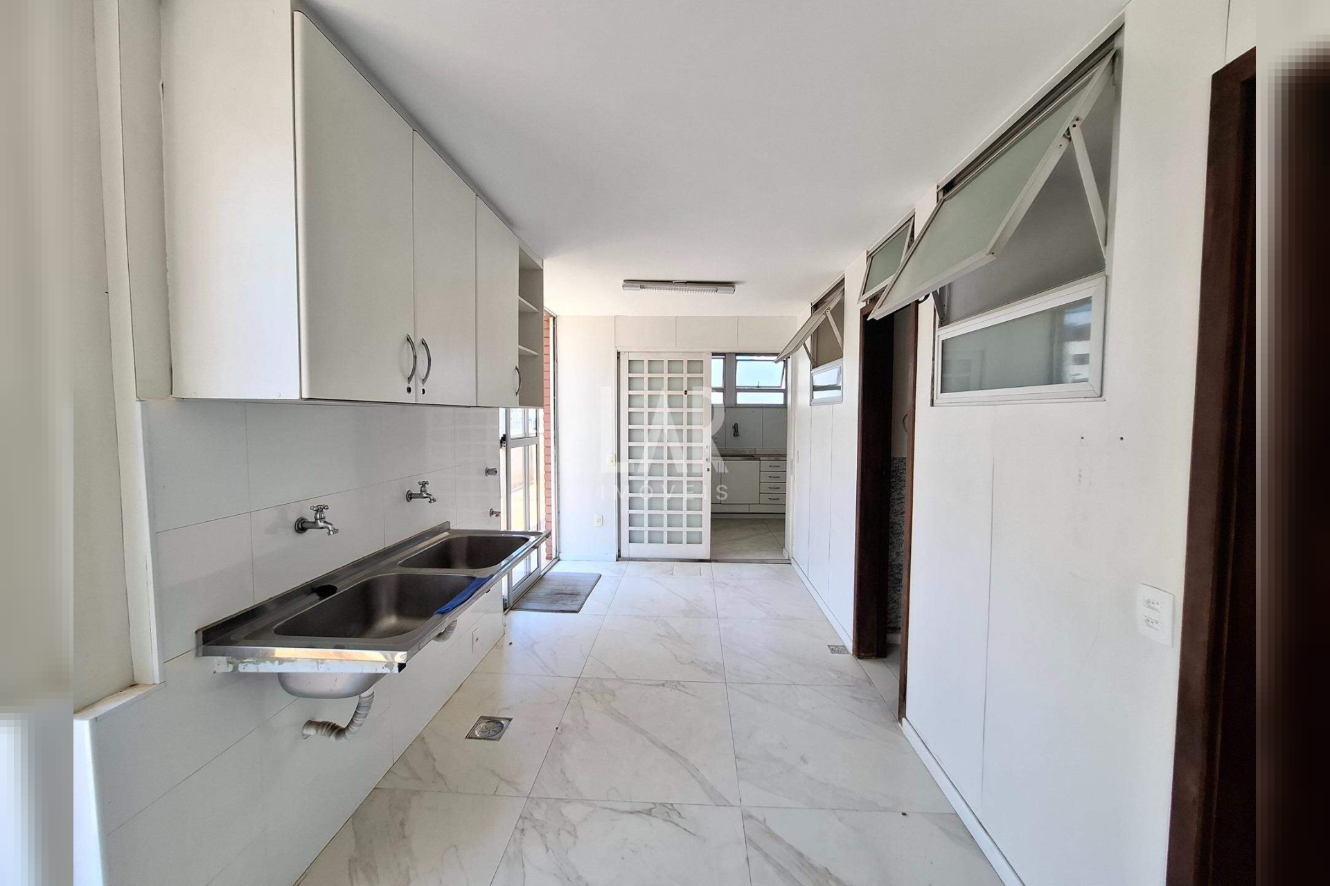 Cobertura de 4 quartos à venda, Santa Efigênia, Belo Horizonte - MG