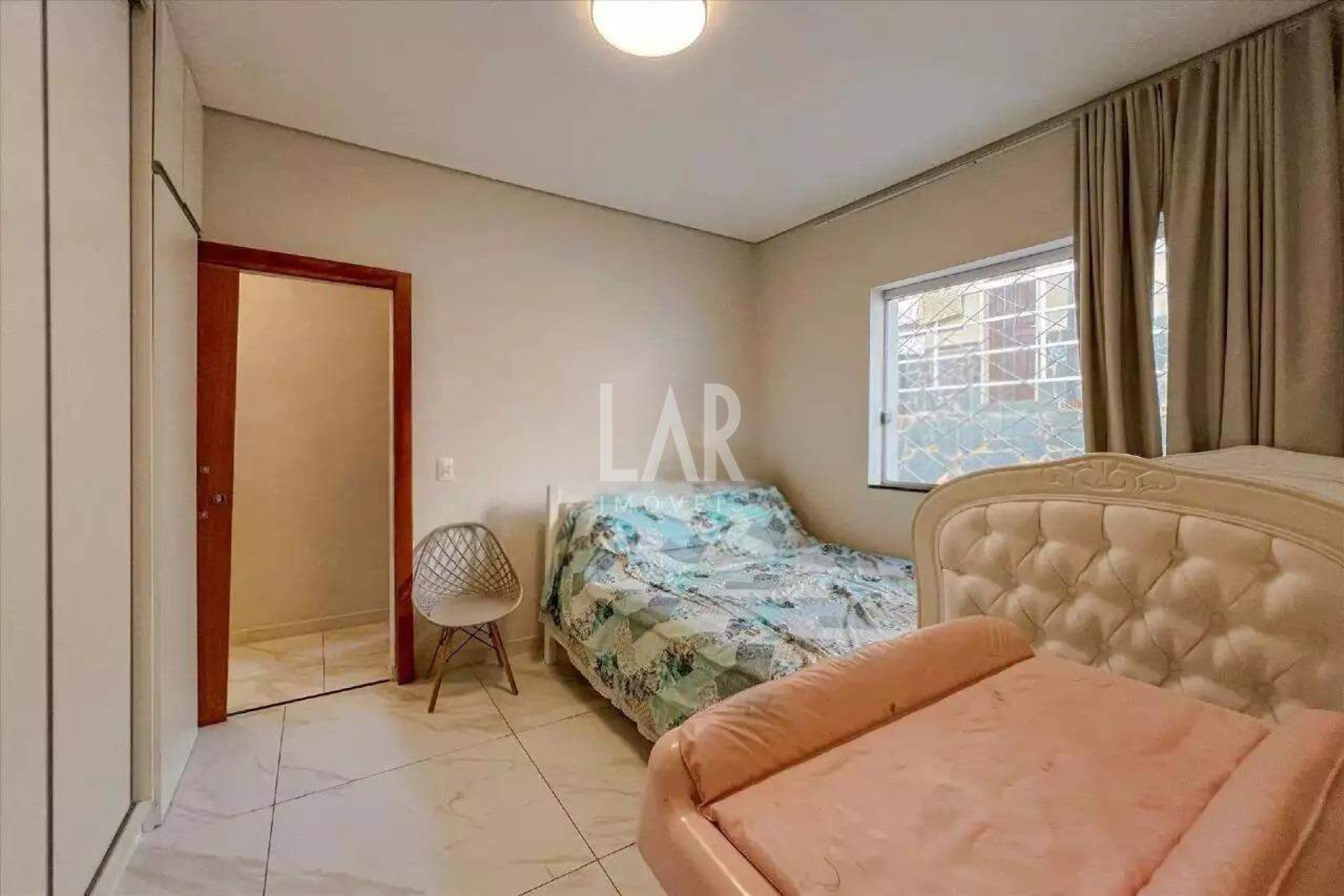 Casa de 4 quartos à venda, Floresta, Belo Horizonte - MG