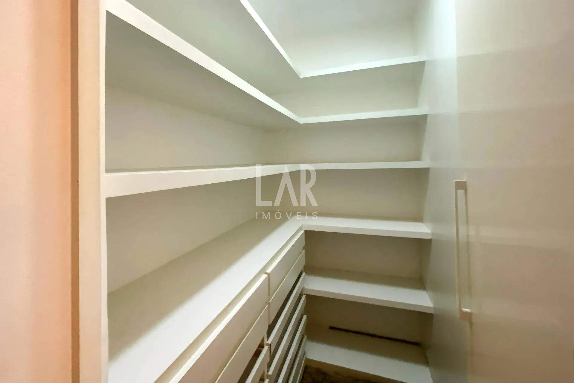 Apartamento de 4 quartos à venda, Lourdes, Belo Horizonte - MG
