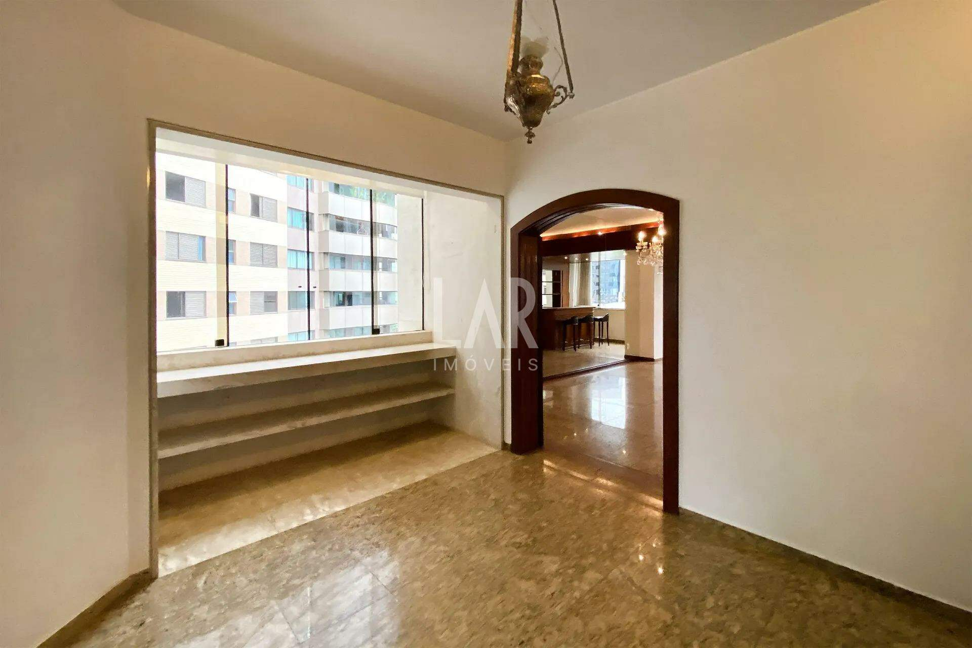 Apartamento de 4 quartos à venda, Lourdes, Belo Horizonte - MG