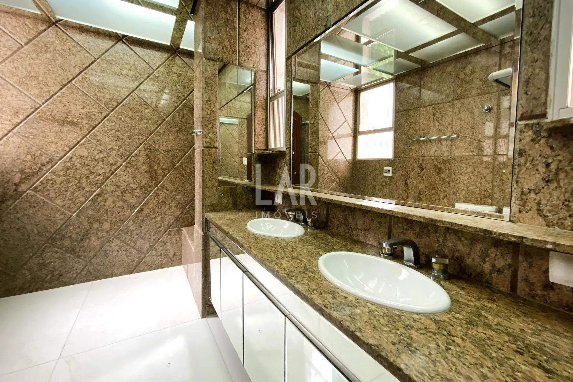 Apartamento de 4 quartos à venda, Lourdes, Belo Horizonte - MG