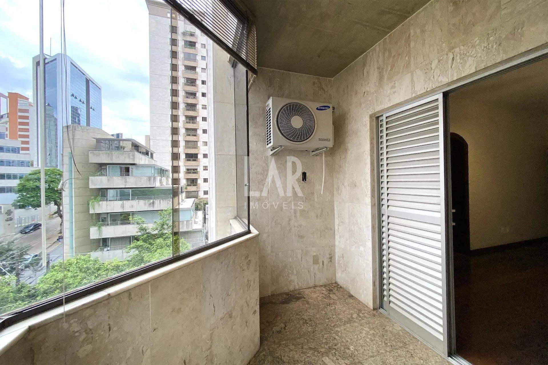 Apartamento de 4 quartos à venda, Lourdes, Belo Horizonte - MG